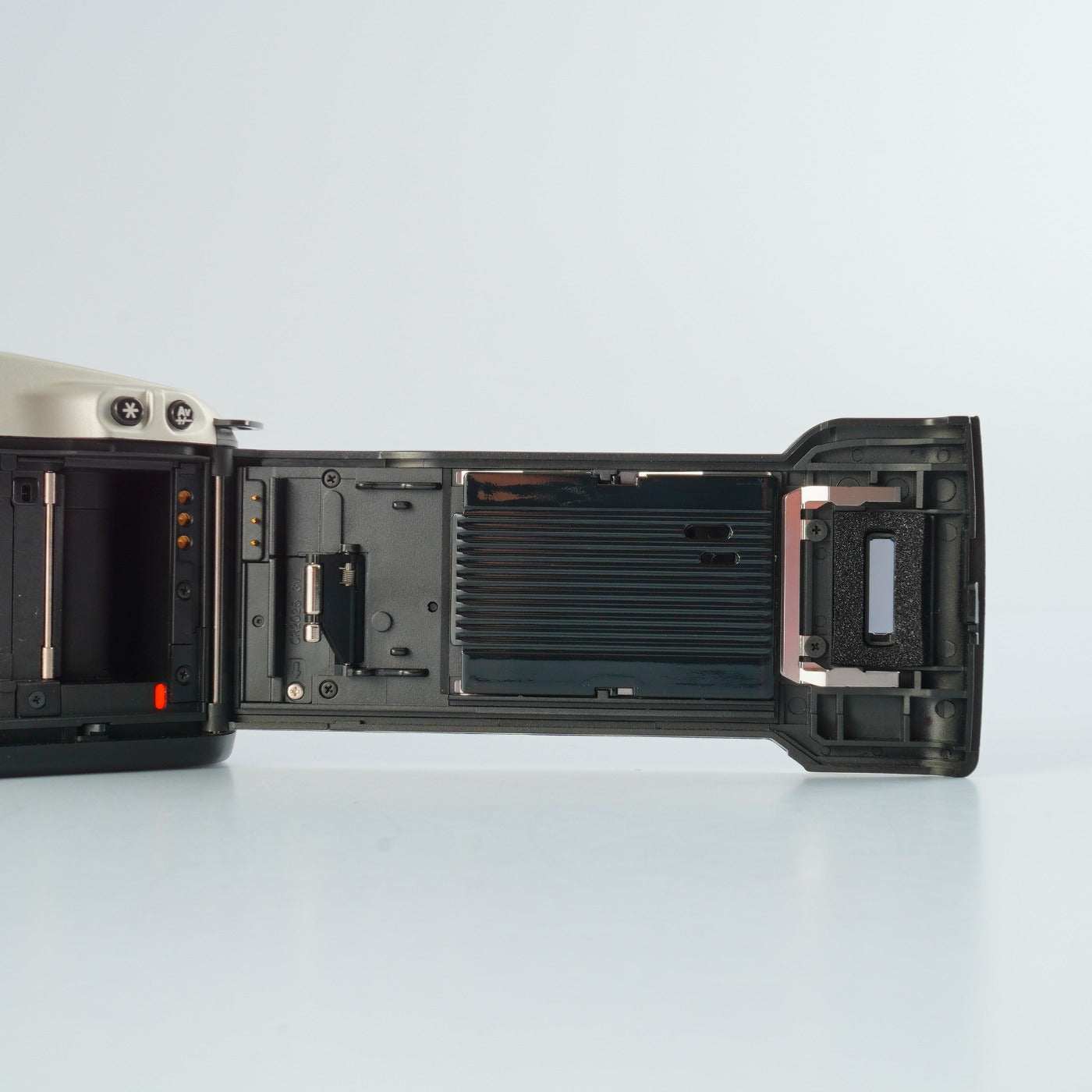 Canon EOS Kiss (REBEL XS) AF フィルム一眼レフカメラ