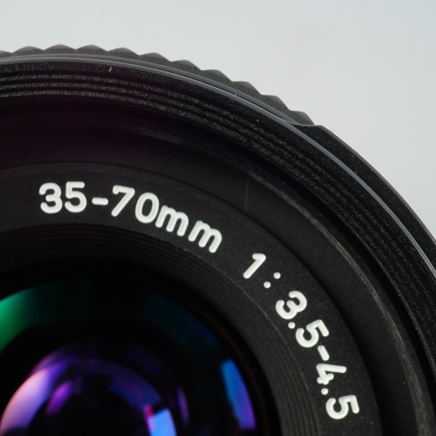 Canon FD 35-70mm F/3.5-4.5 ズームレンズ