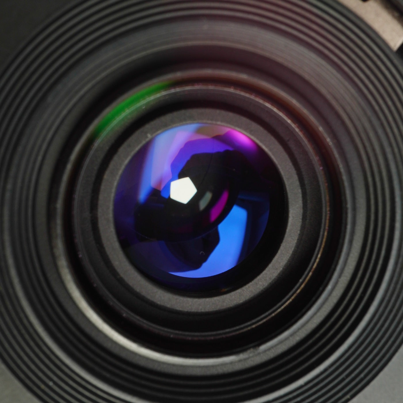 Canon FD 35-70mm F/3.5-4.5 ズームレンズ