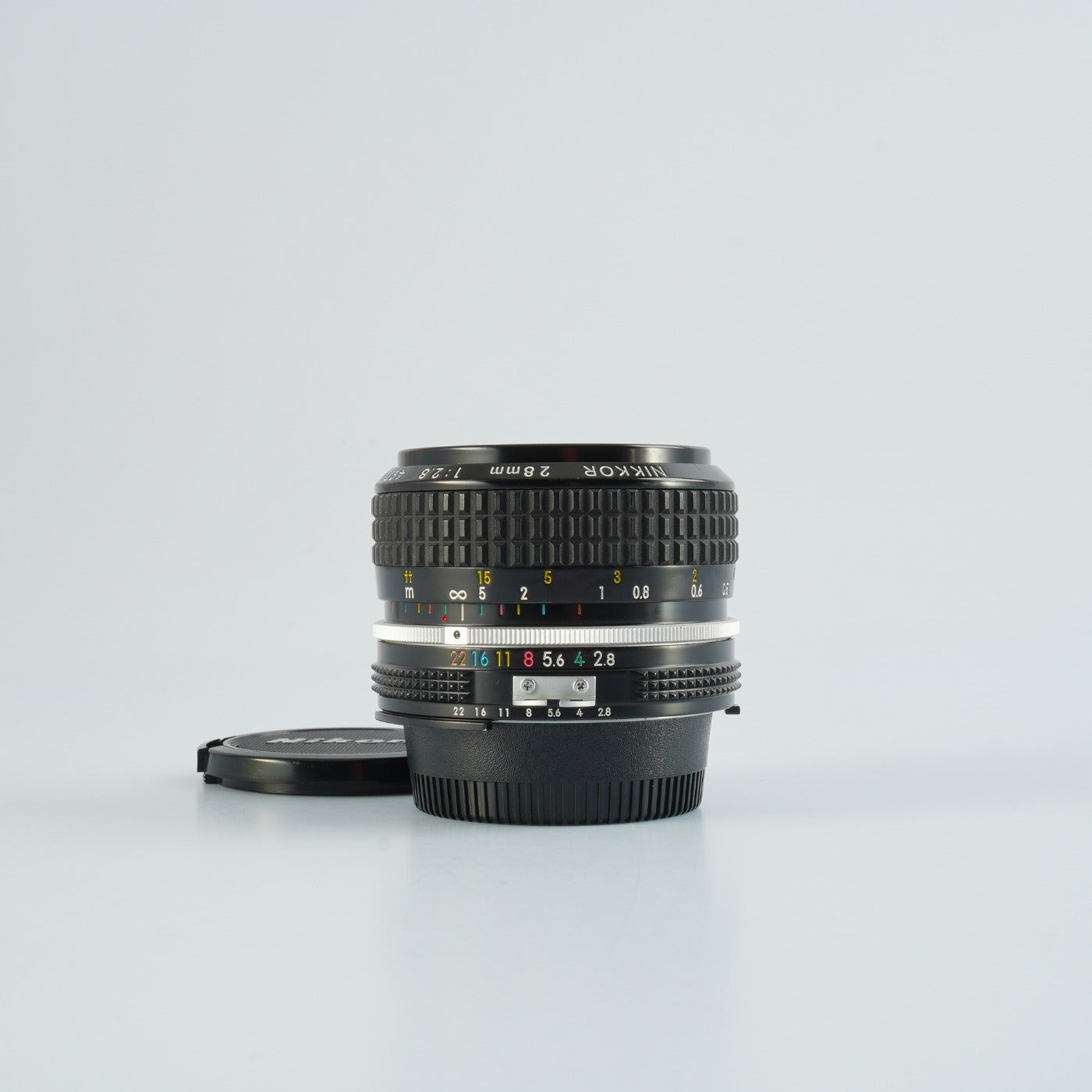 Nikon Ai Nikkor 28mm F/2.8 単焦点レンズ