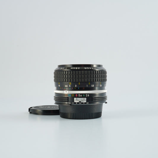 Nikon Ai Nikkor 28mm F/2.8 単焦点レンズ