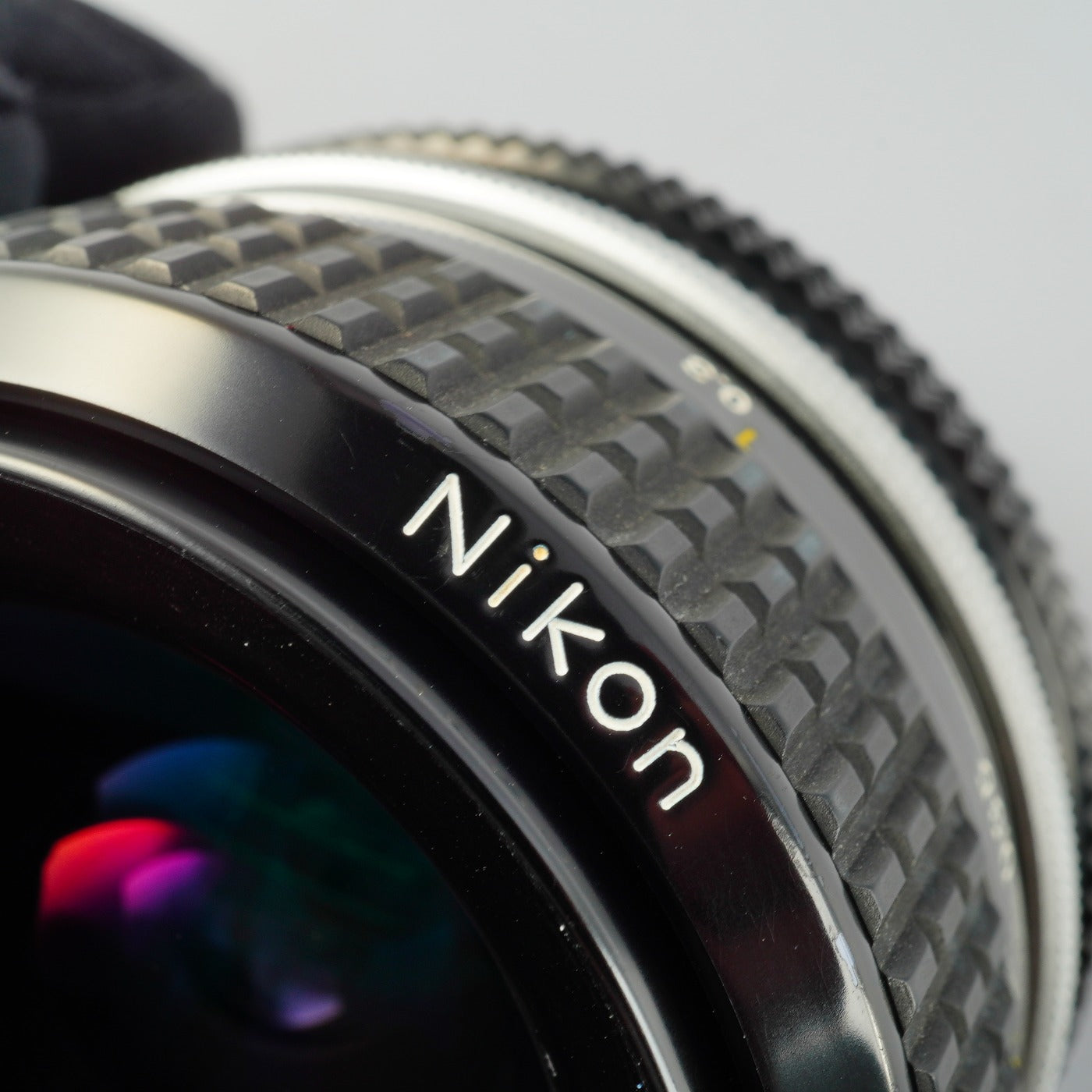 Nikon Ai Nikkor 28mm F/2.8 単焦点レンズ