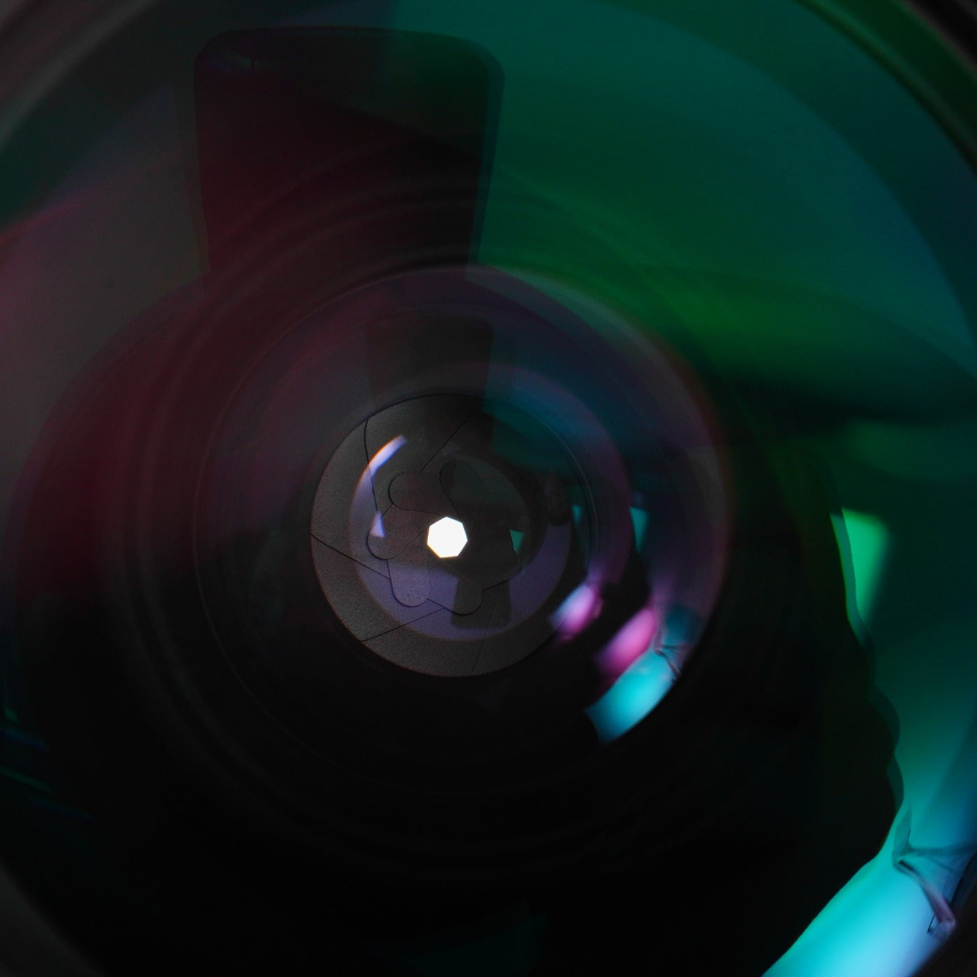 Nikon Ai Nikkor 28mm F/2.8 単焦点レンズ