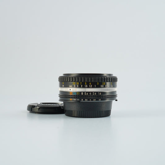 Nikon Ai-S NIKKOR 50mm F/1.8 単焦点レンズ