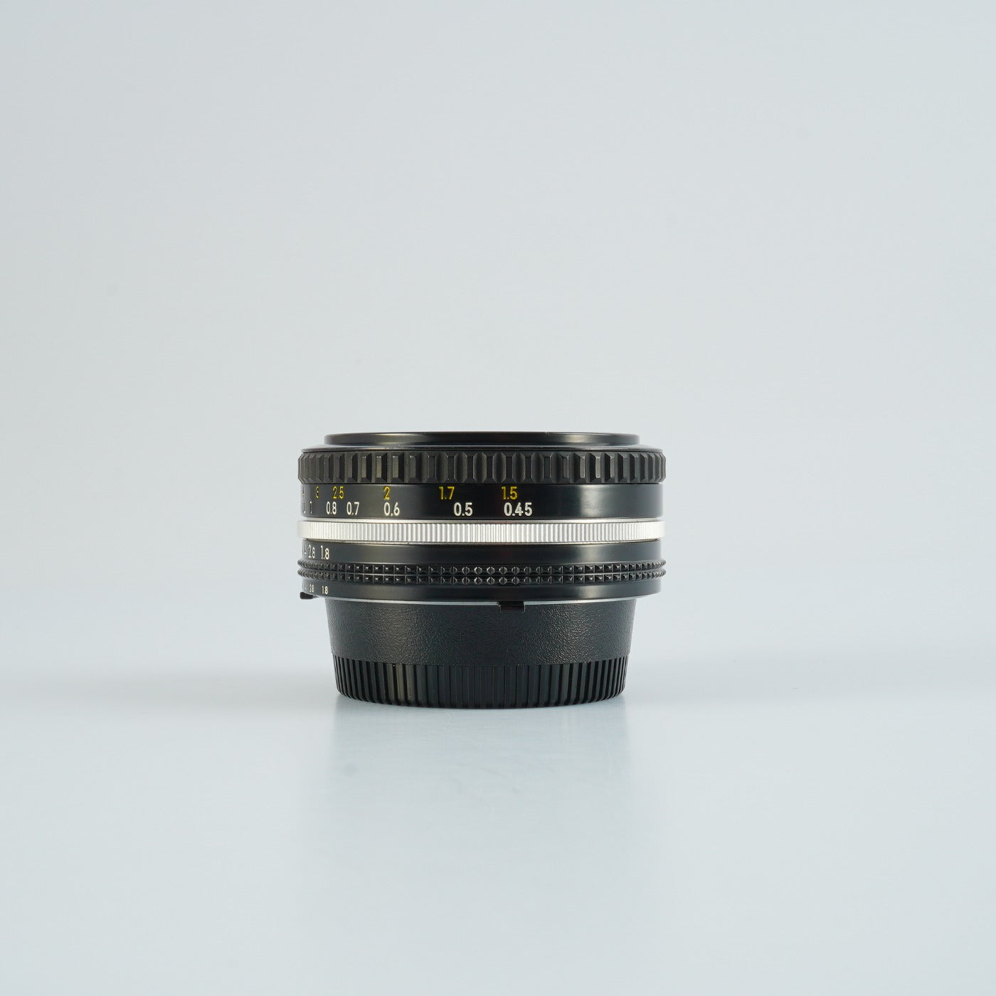 Nikon Ai-S NIKKOR 50mm F/1.8 単焦点レンズ