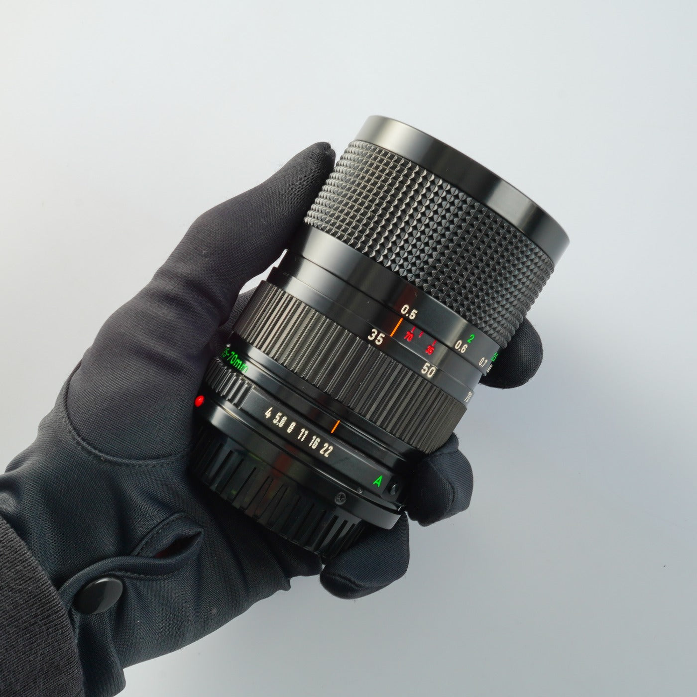 Canon FD 35-70mm F/4 ズームレンズ