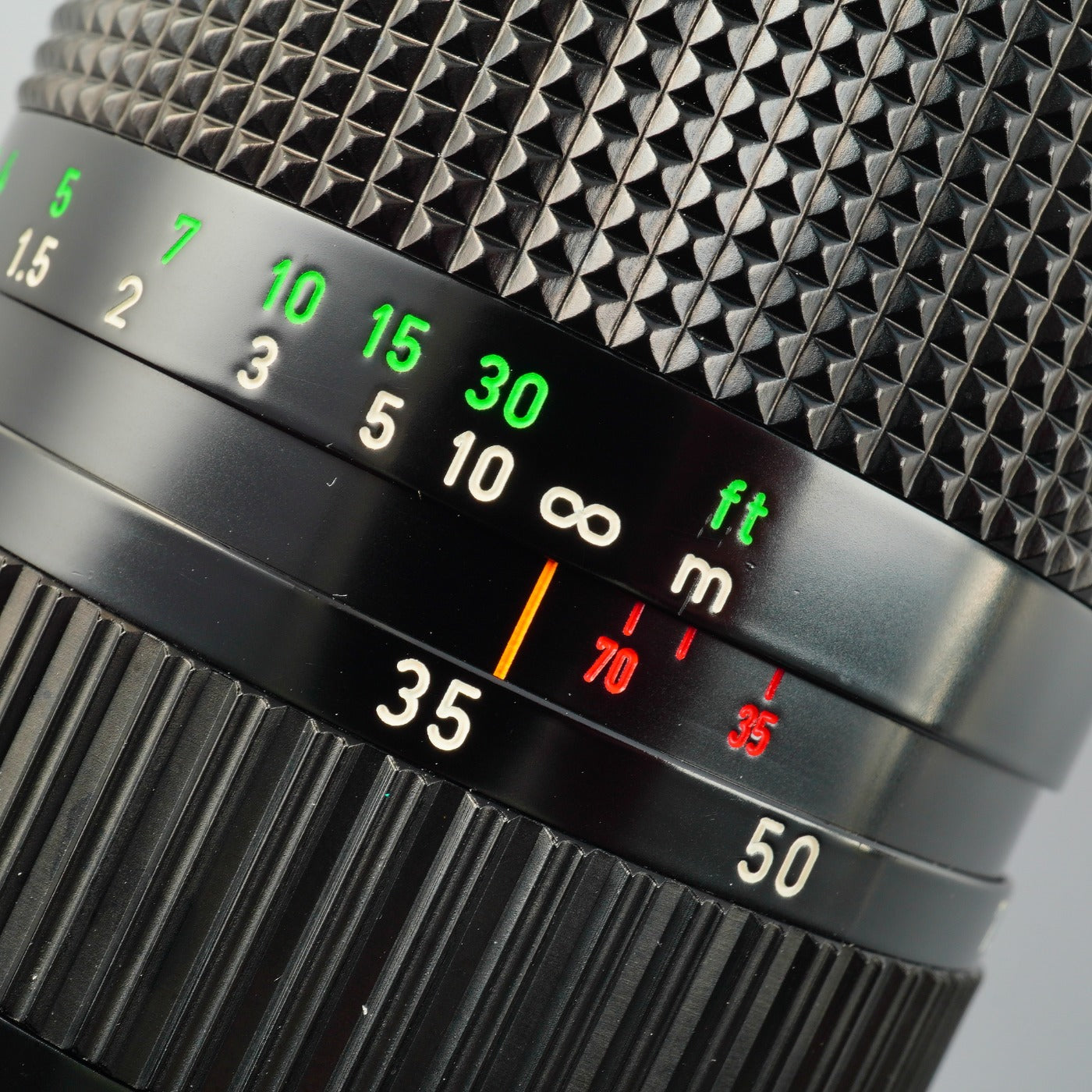 Canon FD 35-70mm F/4 ズームレンズ