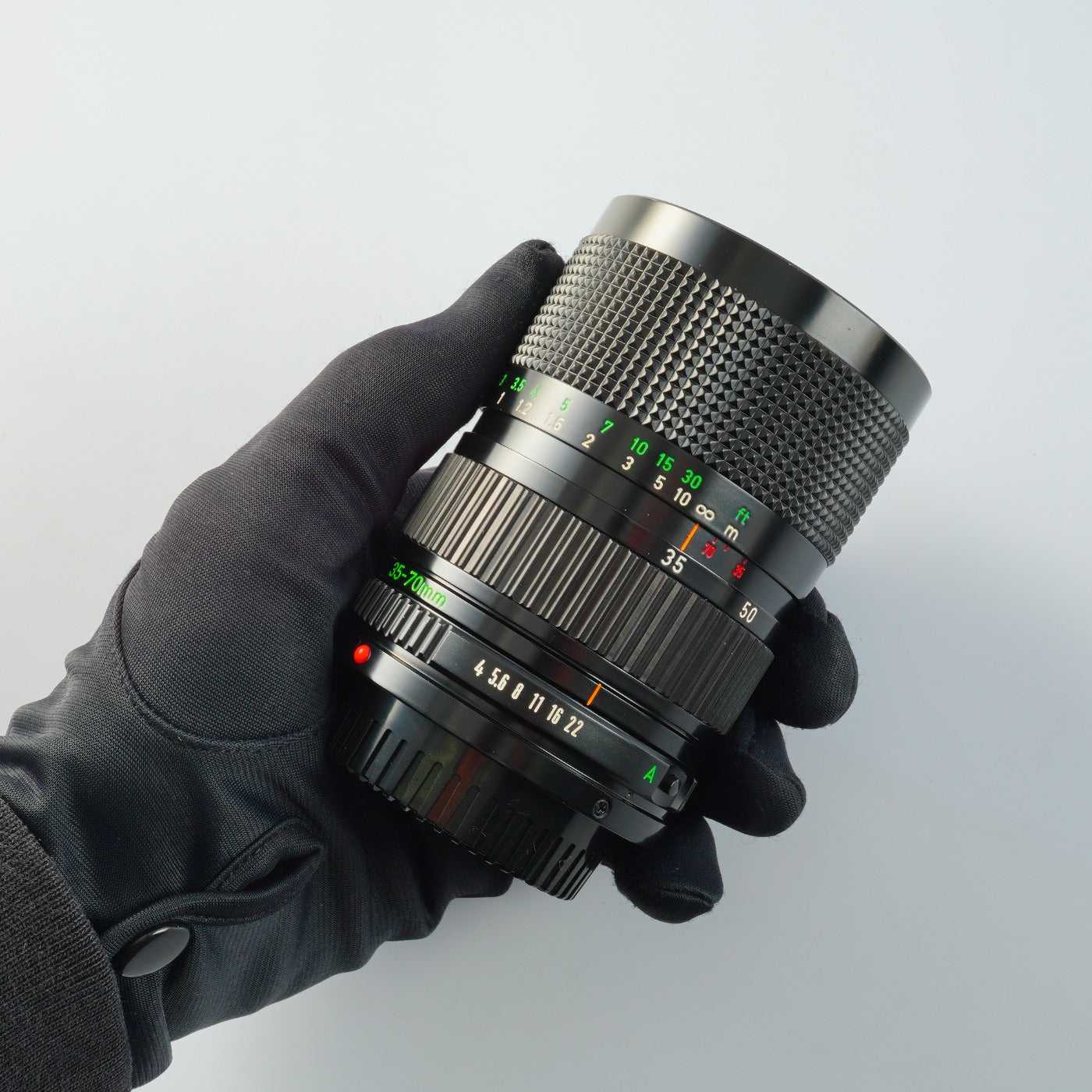 Canon FD 35-70mm F/4 ズームレンズ