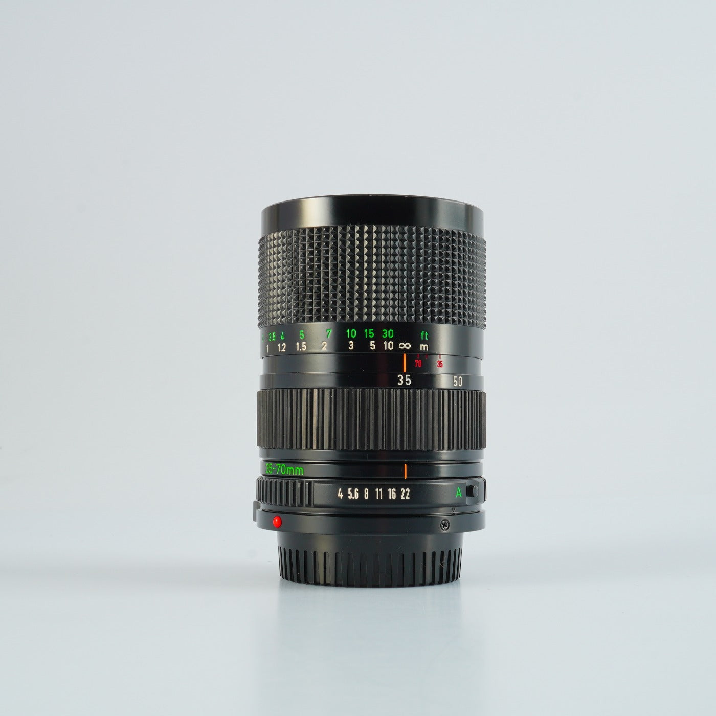 Canon FD 35-70mm F/4 ズームレンズ