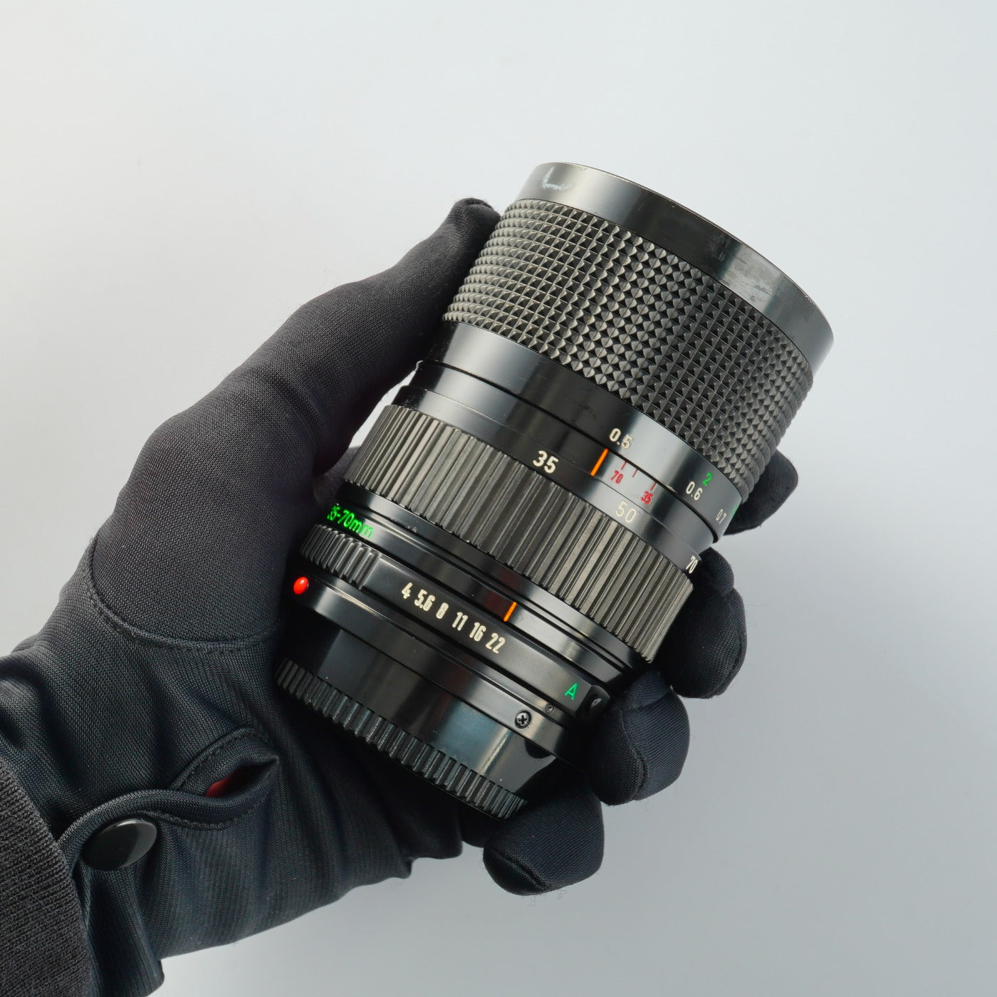 Canon FD 35-70mm F/4 ズームレンズ