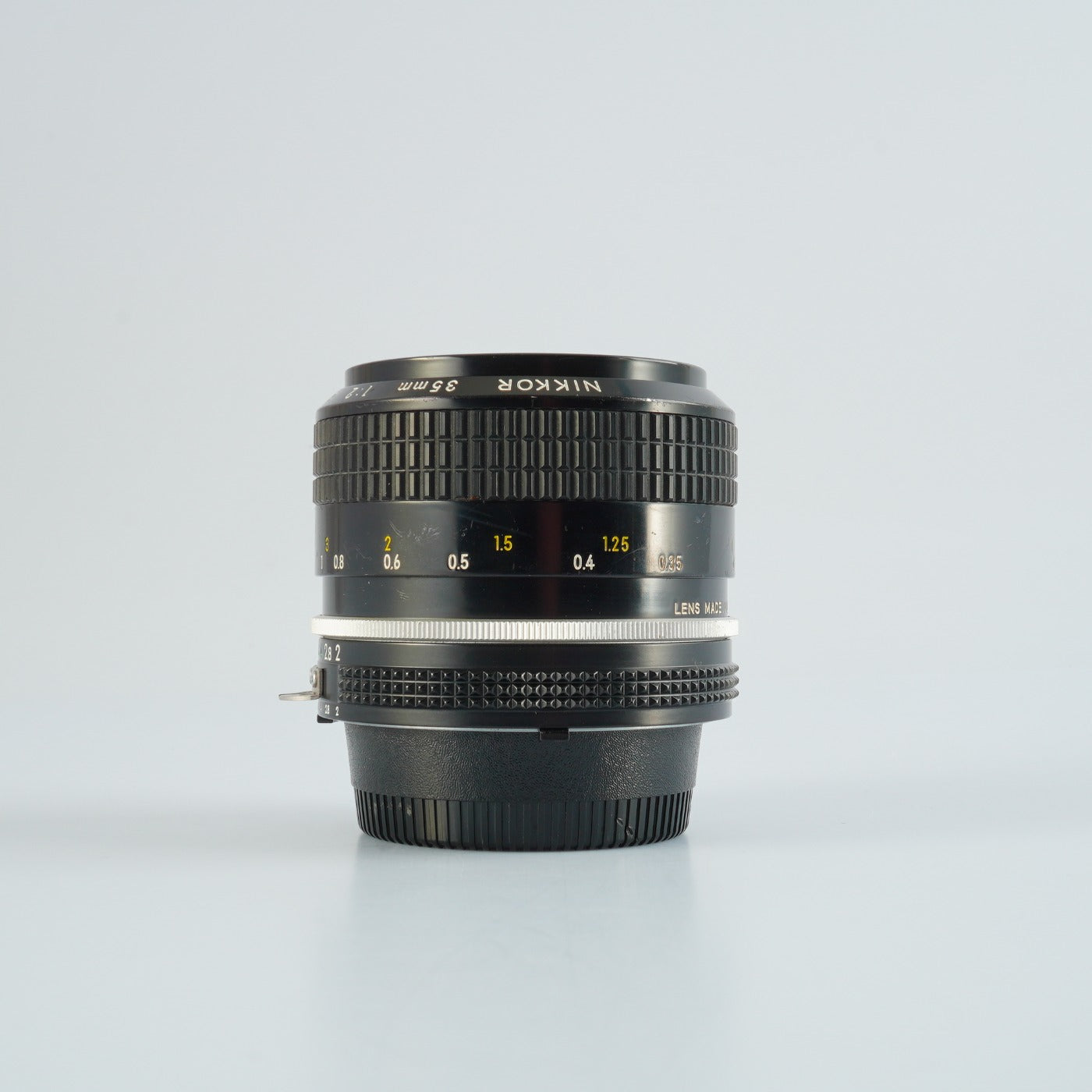 Nikon Ai Nikkor 35mm F/2 単焦点レンズ
