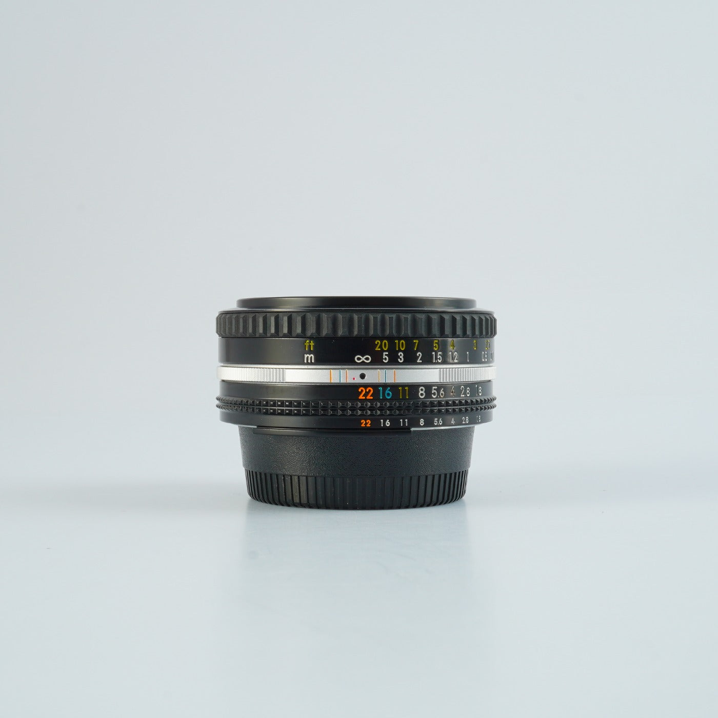 Nikon Ai-S NIKKOR 50mm F/1.8 単焦点レンズ