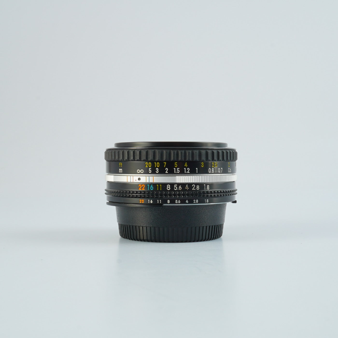 Nikon Ai-S NIKKOR 50mm F/1.8 単焦点レンズ