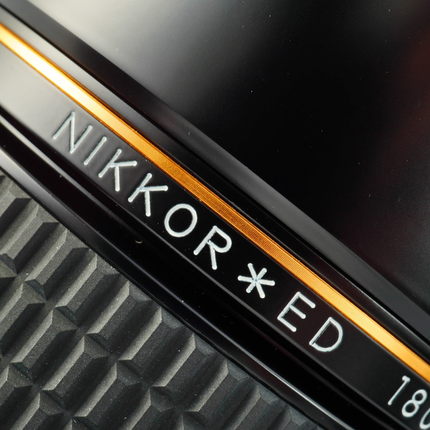 Nikon Ai-S NIKKOR ED 180mm F/2.8 単焦点レンズ