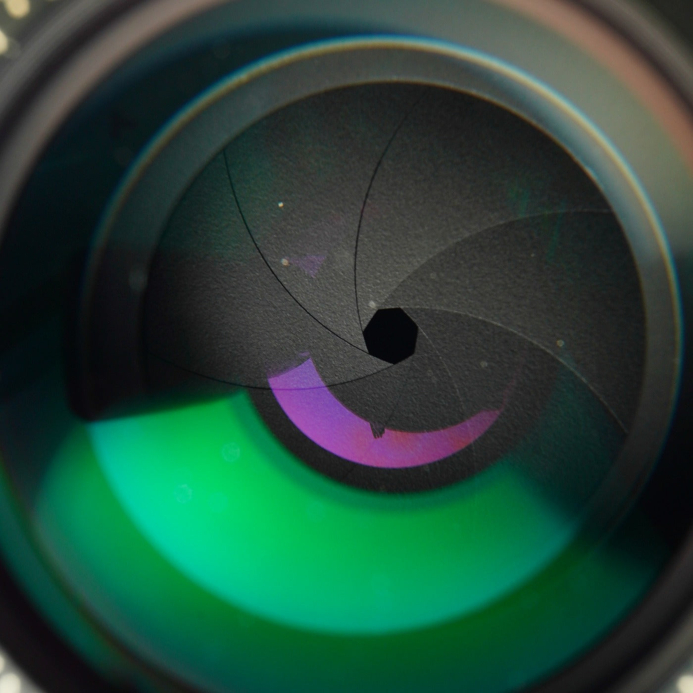 Nikon Ai NIKKOR 105mm F/2.5 単焦点レンズ