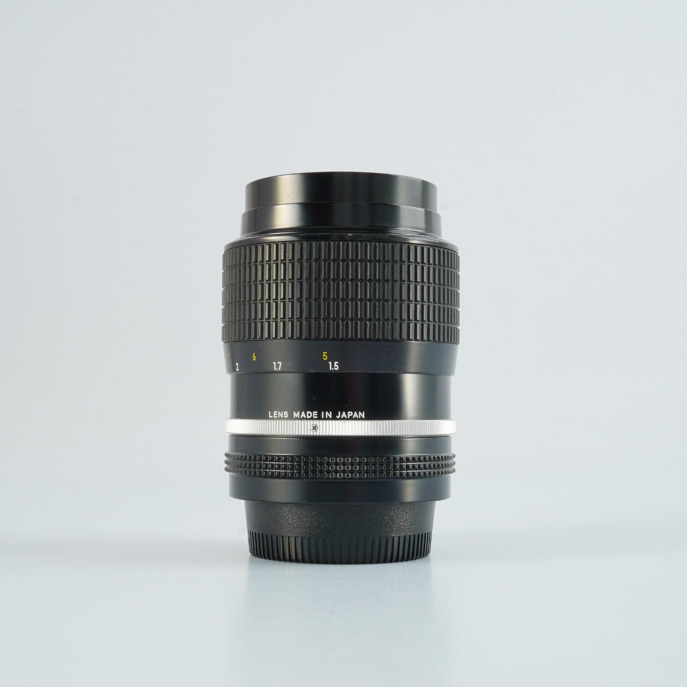 Nikon 非Ai NIKKOR 135mm F/3.5 単焦点レンズ