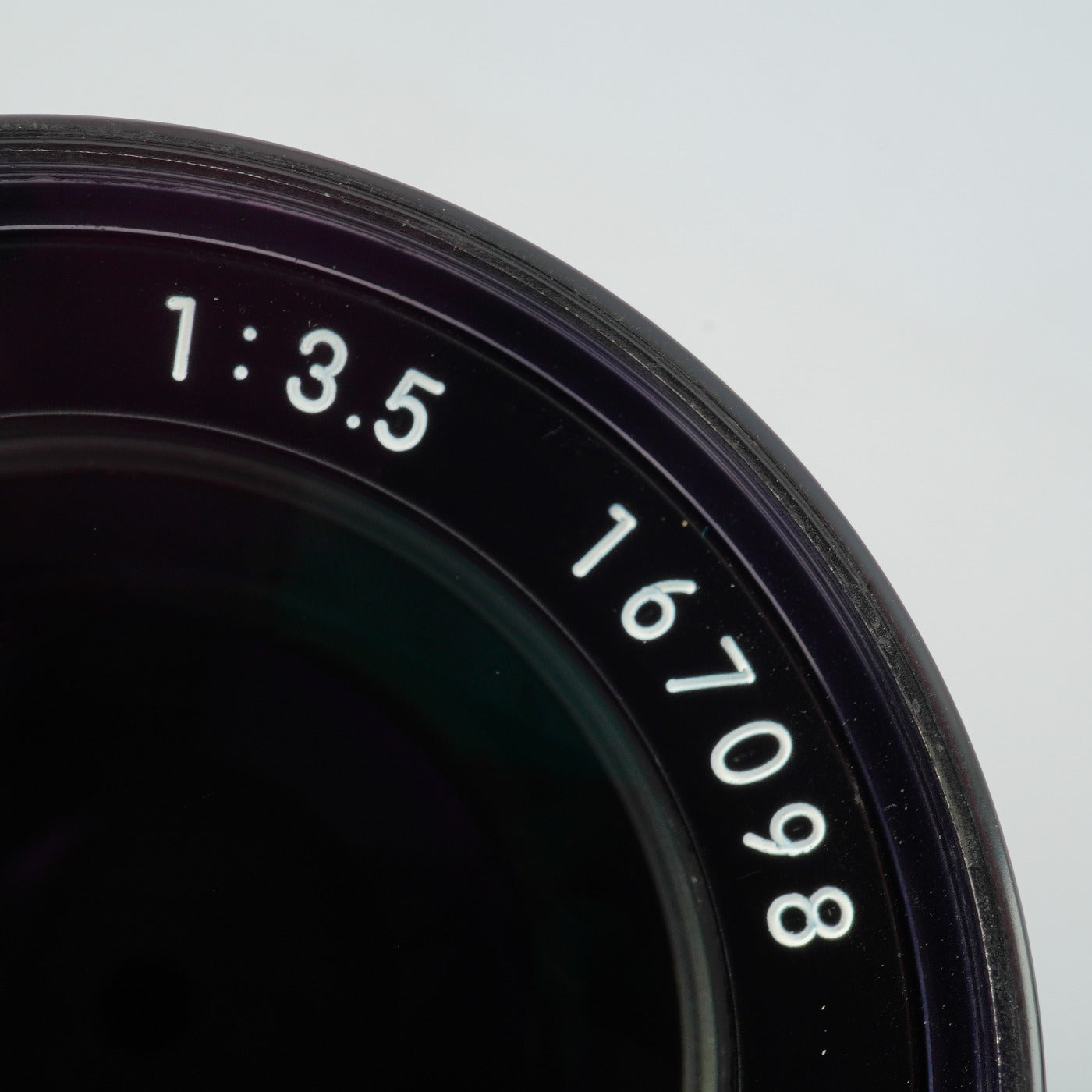 Nikon 非Ai NIKKOR 135mm F/3.5 単焦点レンズ