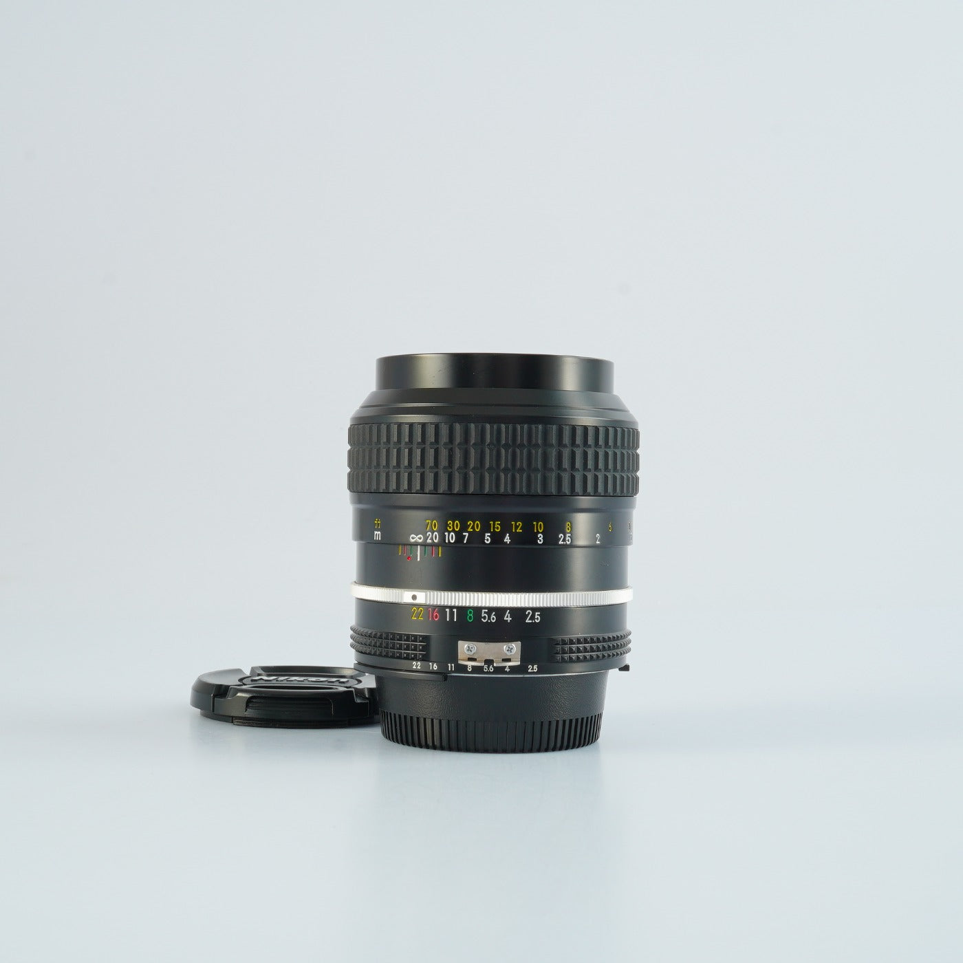 Nikkor 105mm f/2.5 単焦点レンズ Nikon Ai NIKKOR 105mm F/2.5 単焦点レンズ – 山田写真機店