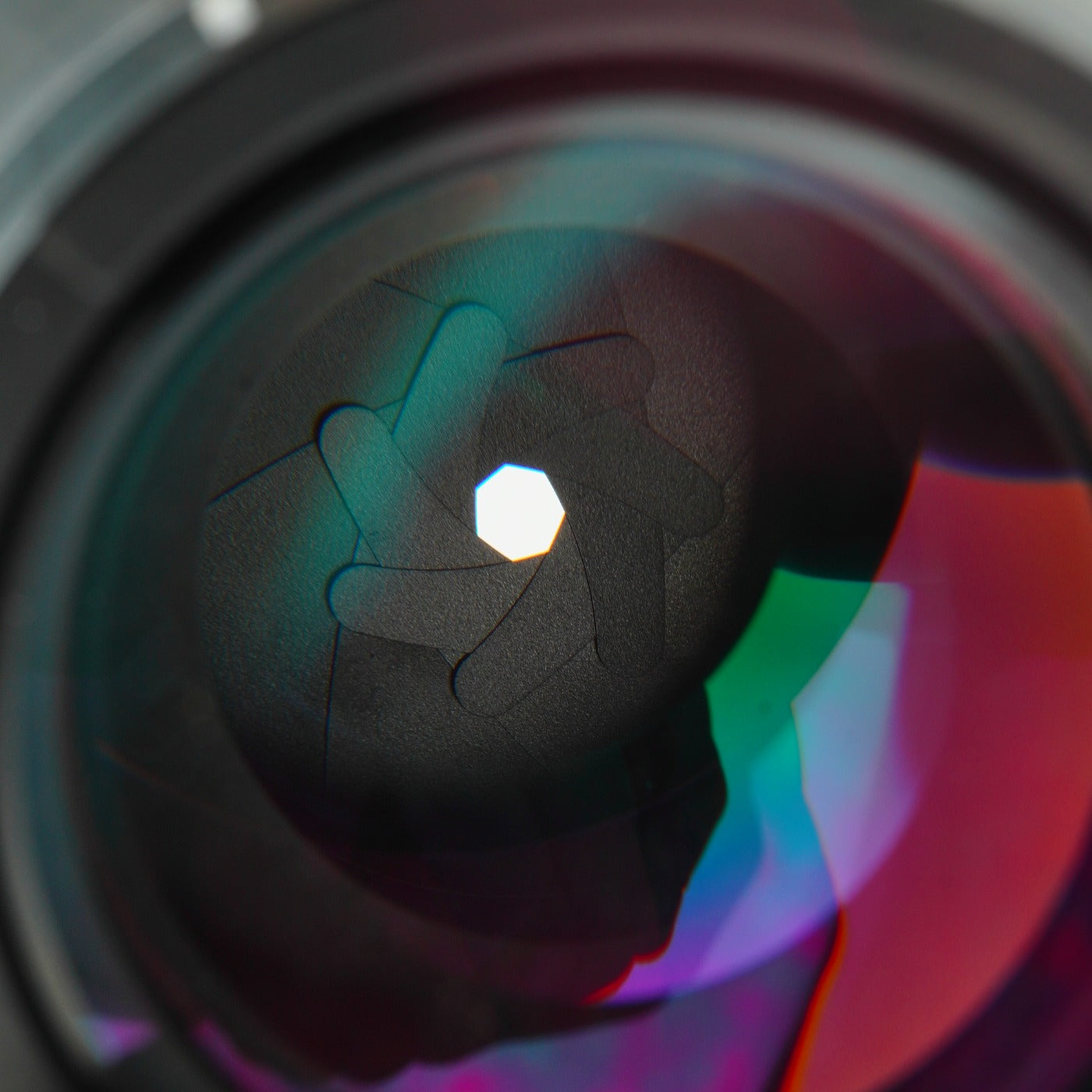Nikon Ai NIKKOR 105mm F/2.5 単焦点レンズ