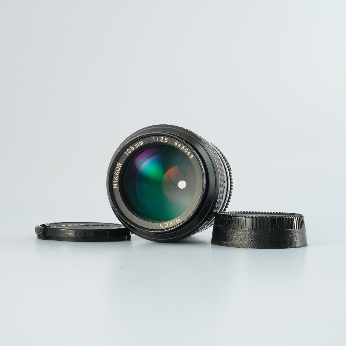Nikon Ai NIKKOR 105mm F/2.5 単焦点レンズ