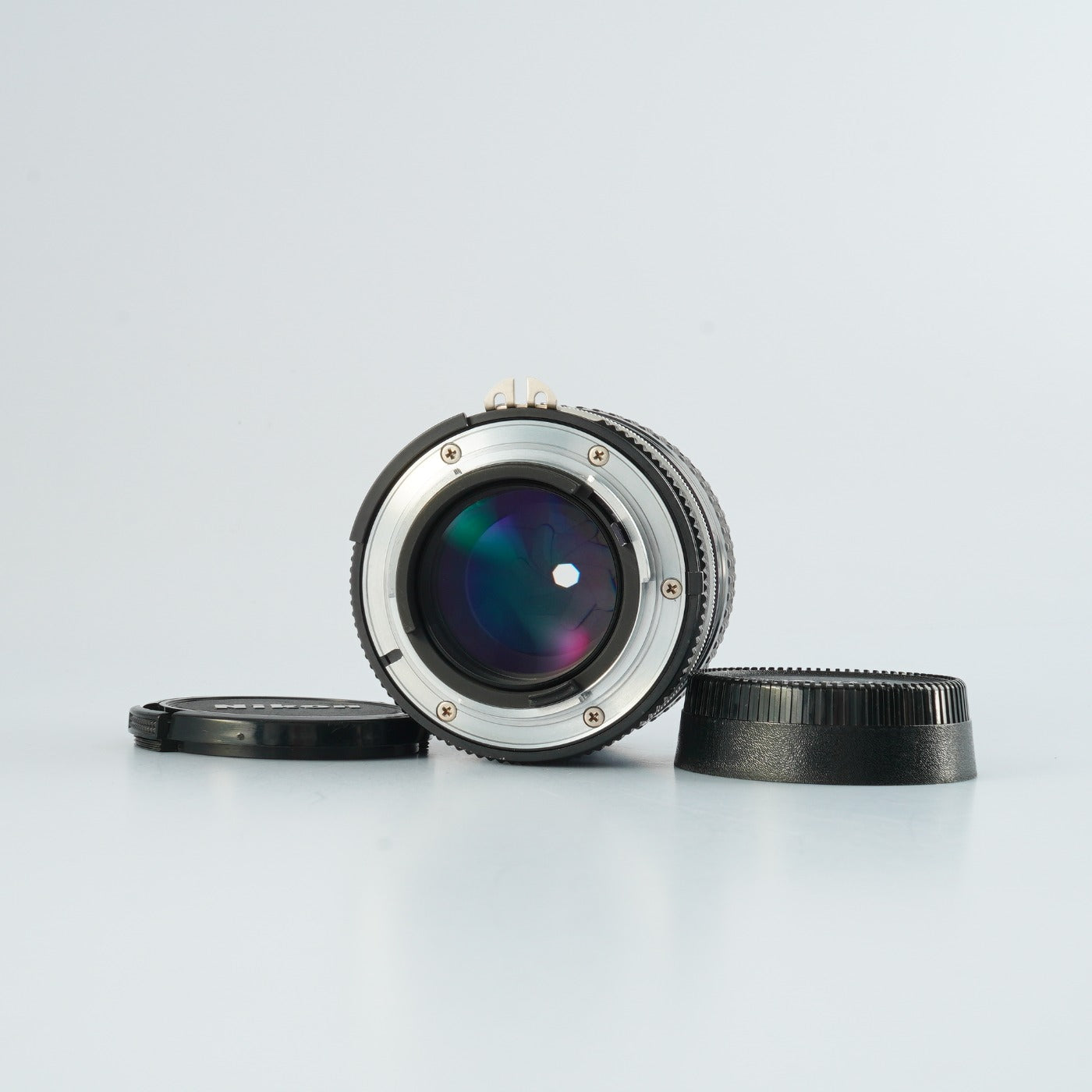 Nikon Ai NIKKOR 105mm F/2.5 単焦点レンズ