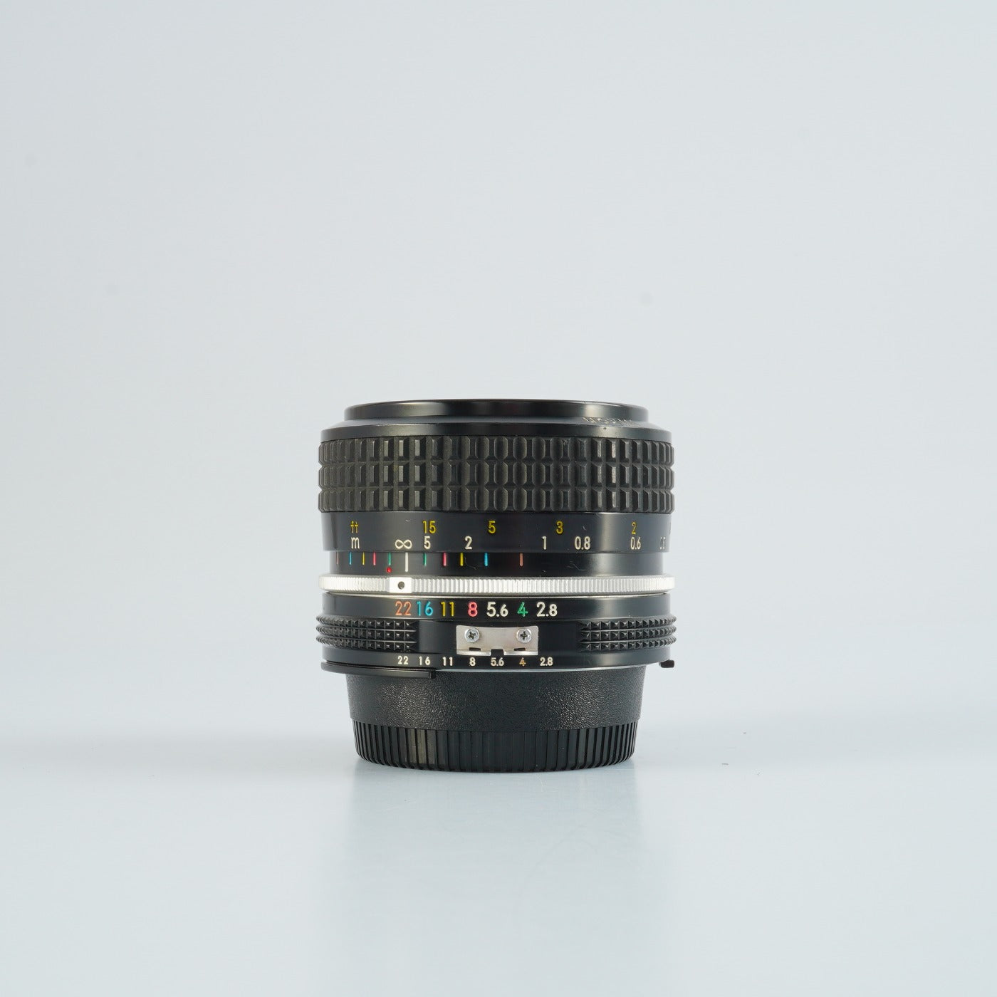 Nikon Ai Nikkor 28mm F/2.8 単焦点レンズ
