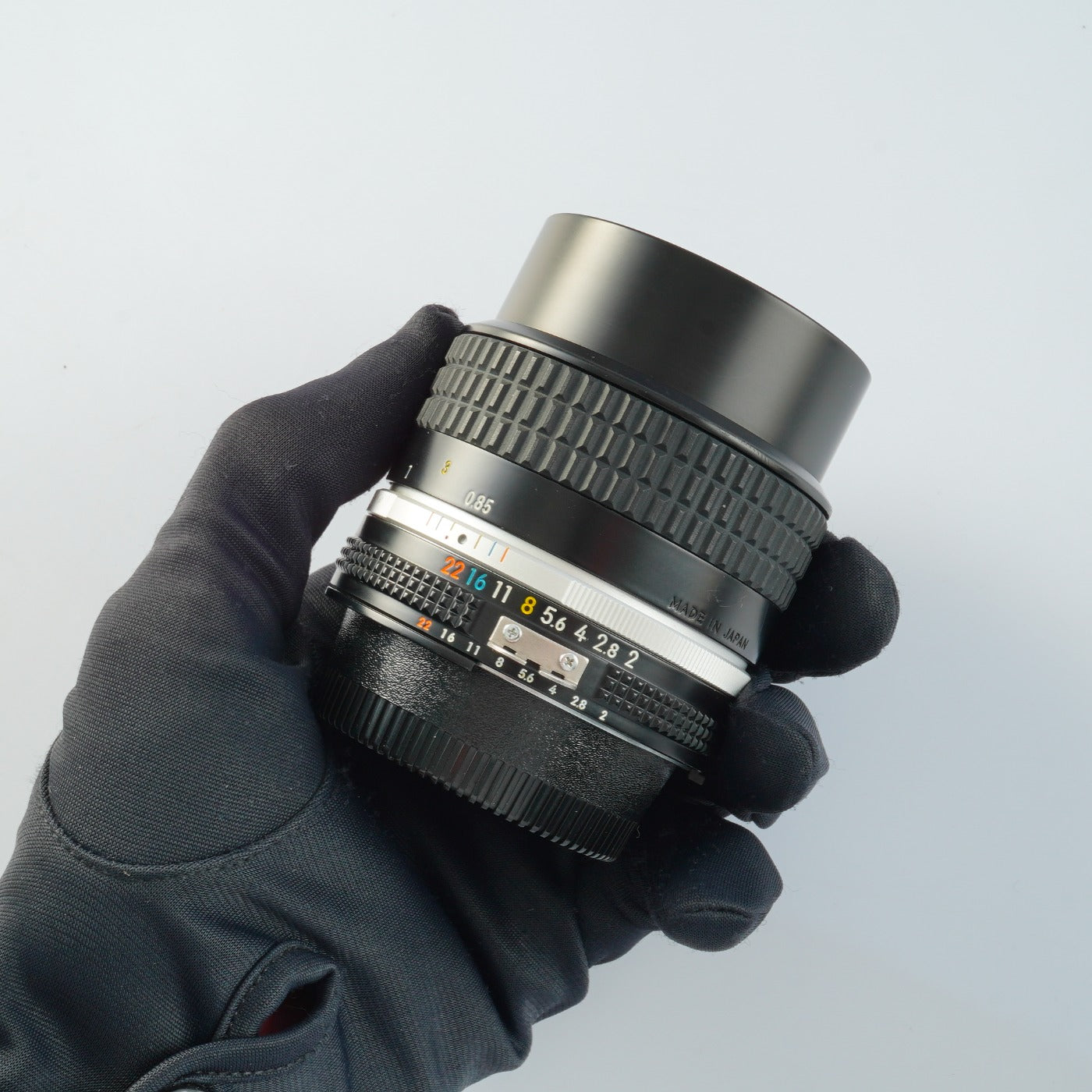 Nikon Ai-S NIKKOR 85mm F/2 単焦点レンズ
