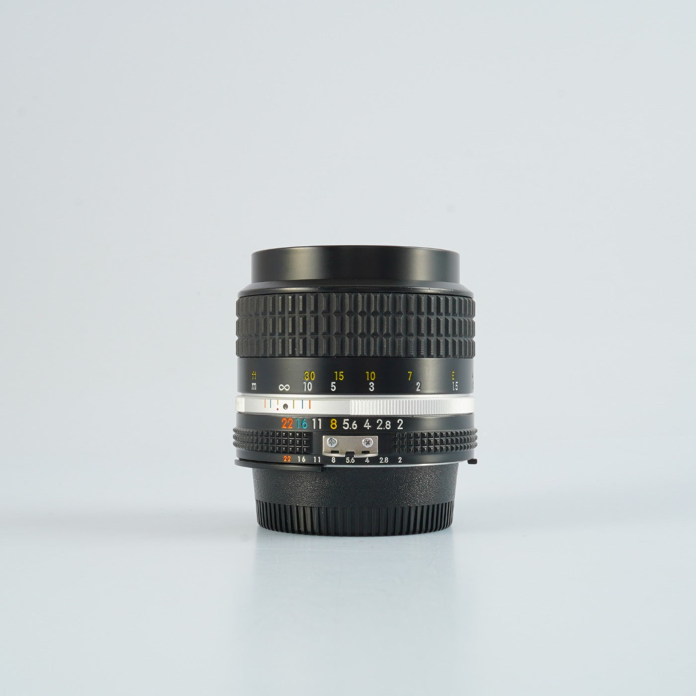 Nikon Ai-S NIKKOR 85mm F/2 単焦点レンズ