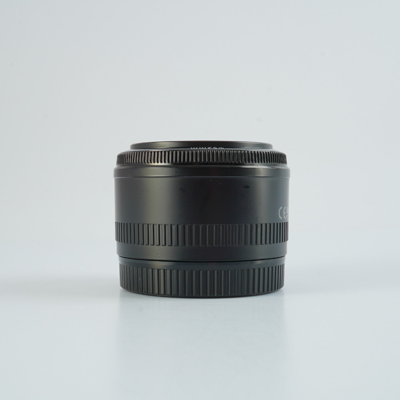 Canon EF 50mm F/1.8 Ⅱ 単焦点レンズ