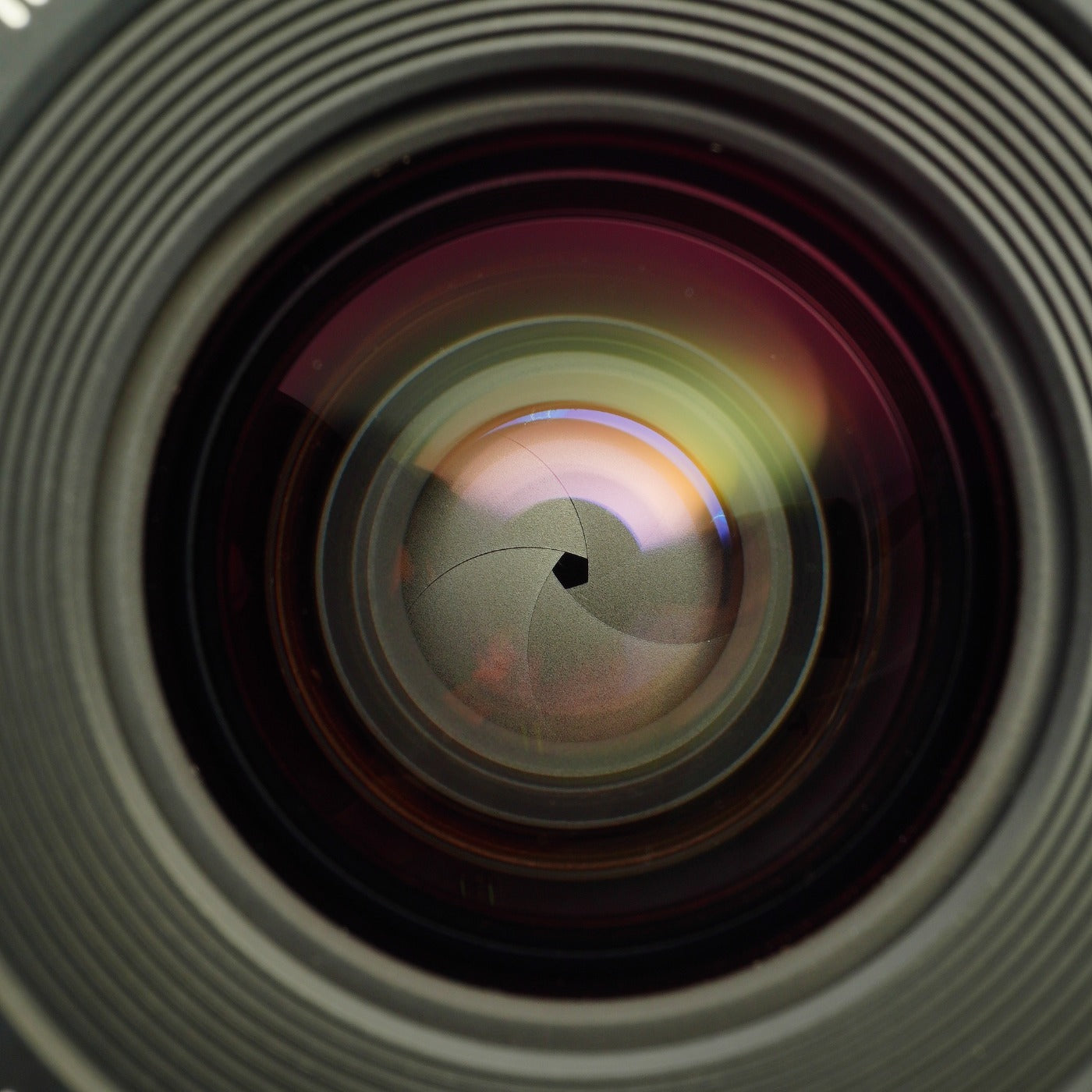 Canon New FD NFD 28mm F/2.8 単焦点レンズ