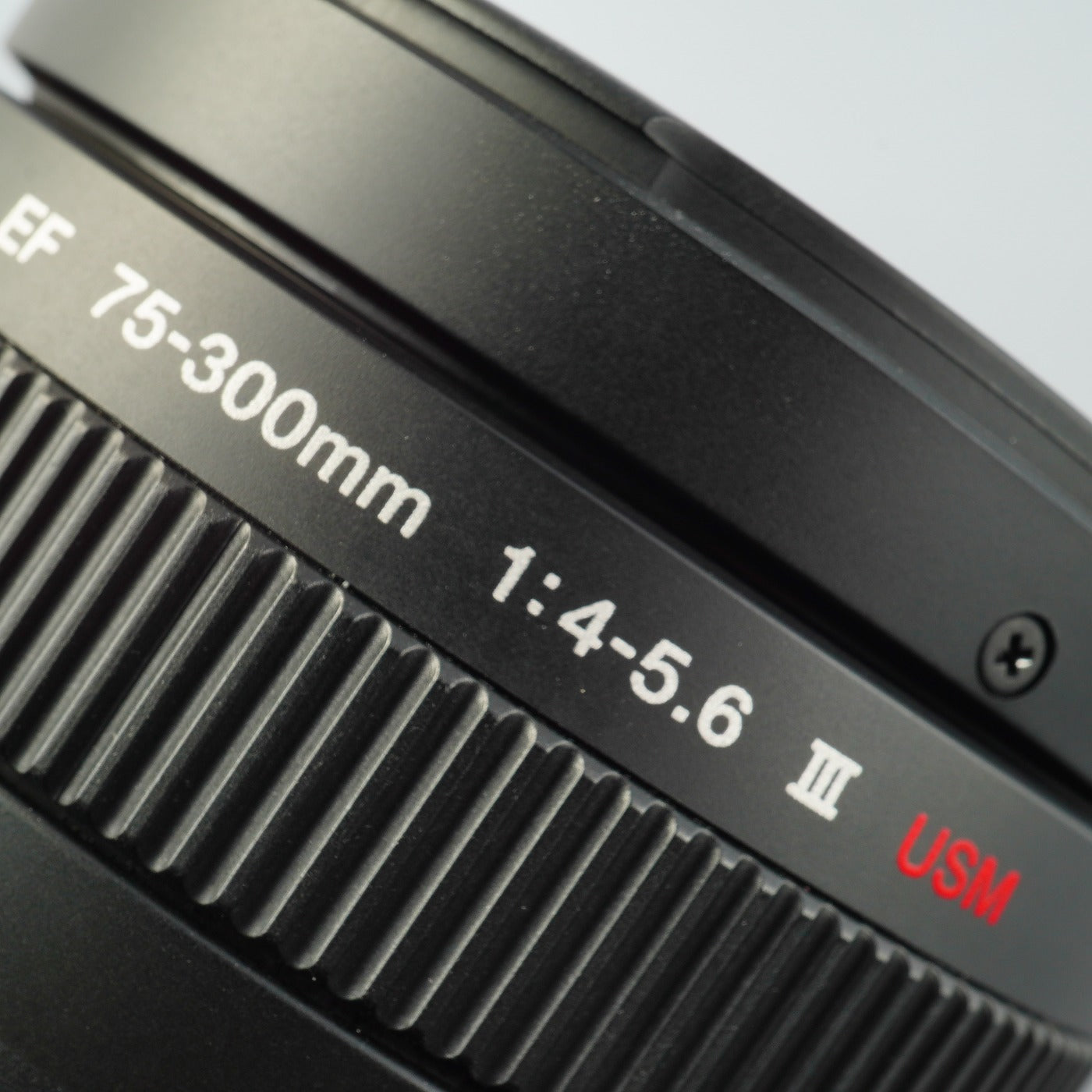 Canon EF 75-300mm F/4-5.6 Ⅲ USM ズームレンズ