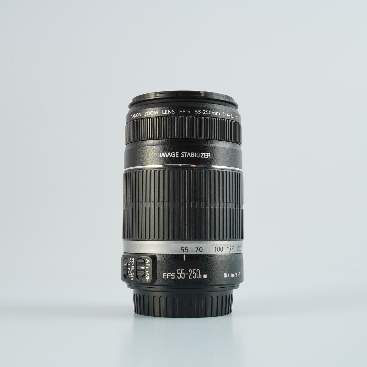 Canon EF-S 55-250mm F/4-5.6 IS ズームレンズ