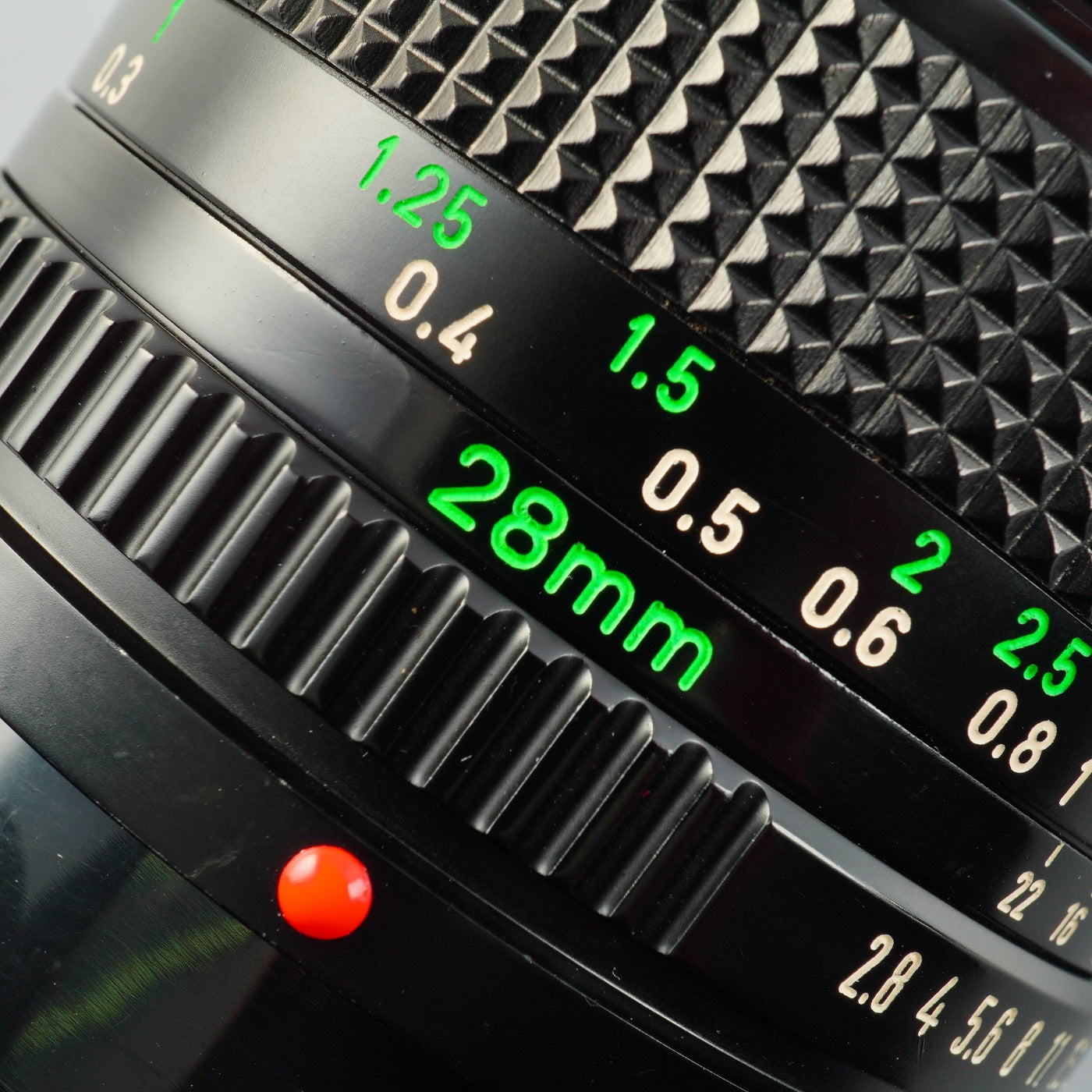 Canon New FD NFD 28mm F/2.8 単焦点レンズ