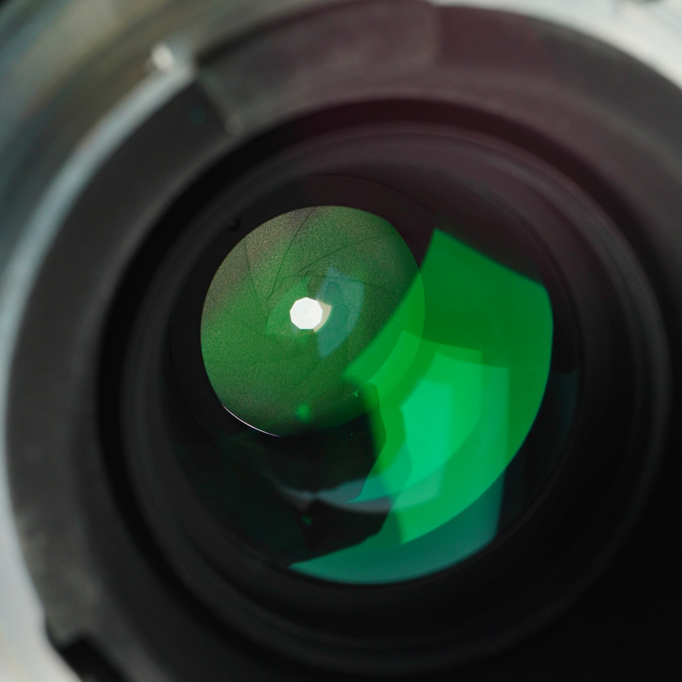 Nikon AF NIKKOR 75-300mm F/4.5-5.6 ズームレンズ