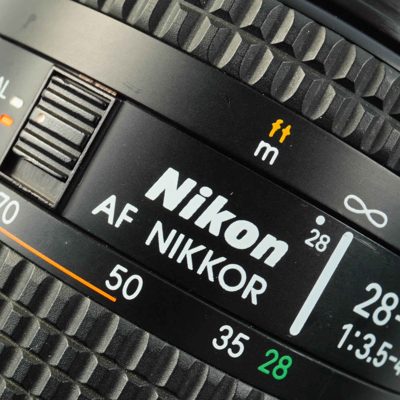 Nikon AF NIKKOR 28-105mm F/3.5-4.5 D ズームレンズ