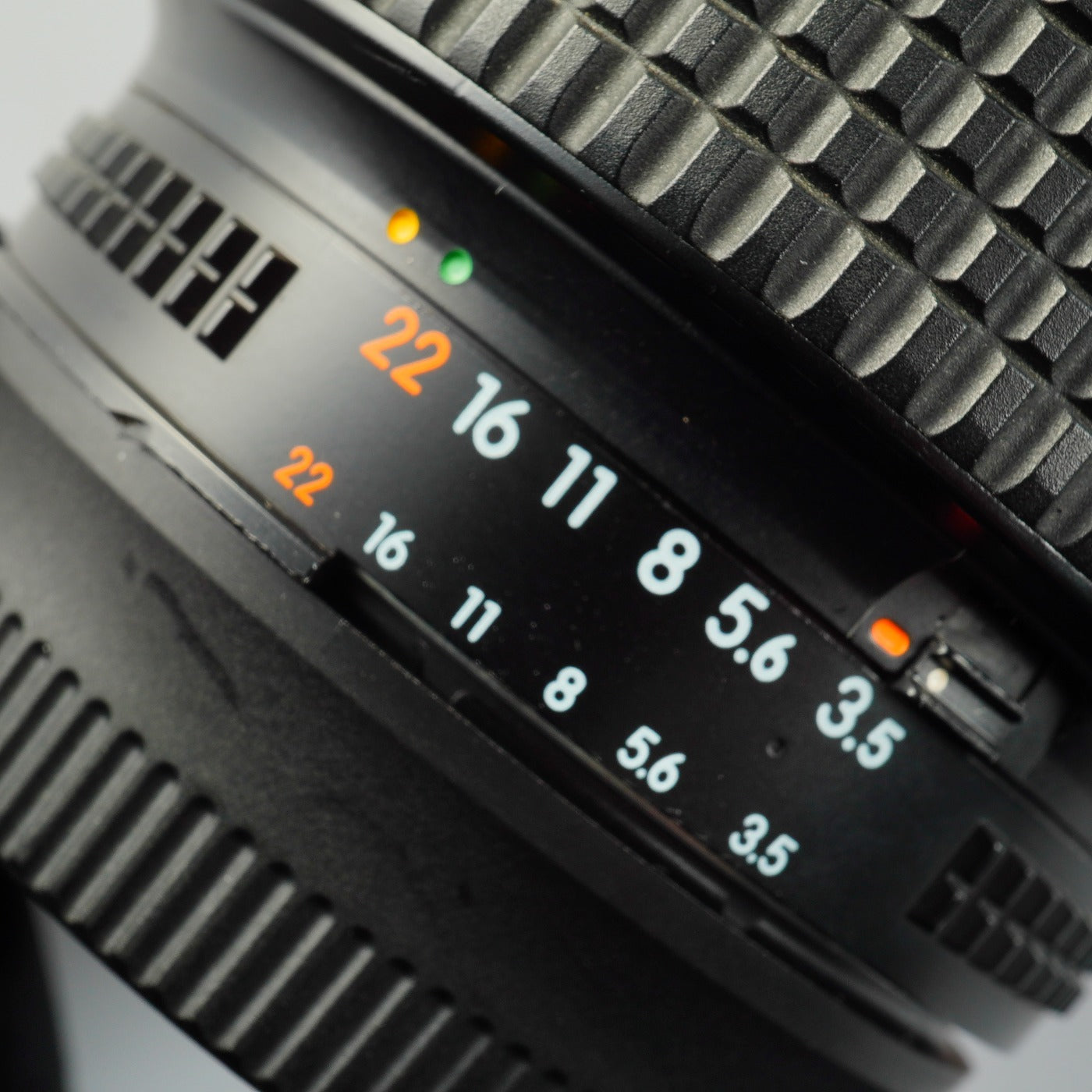 Nikon AF NIKKOR 28-105mm F/3.5-4.5 D ズームレンズ
