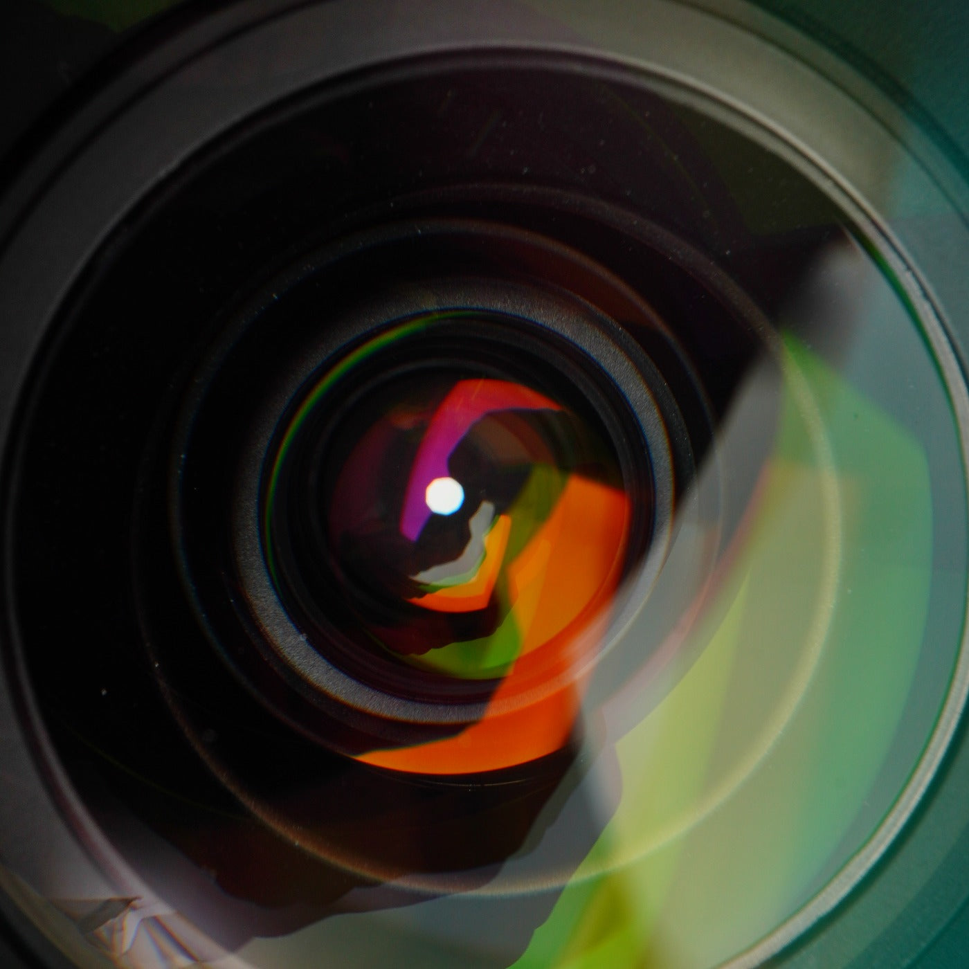 Nikon AF NIKKOR 28-105mm F/3.5-4.5 D ズームレンズ