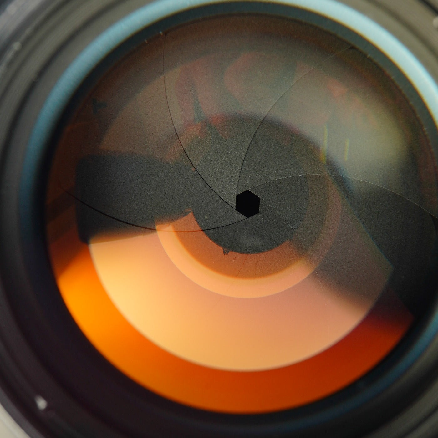 Nikon Ai改 Nikkor-H Auto 85mm F/1.8 単焦点レンズ
