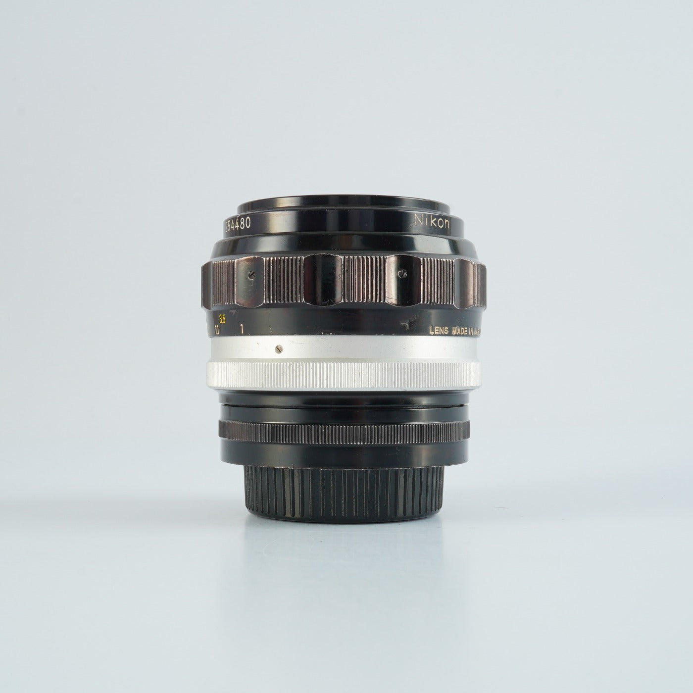 Nikon Nikkor-H Auto 85mm F/1.8 単焦点レンズ