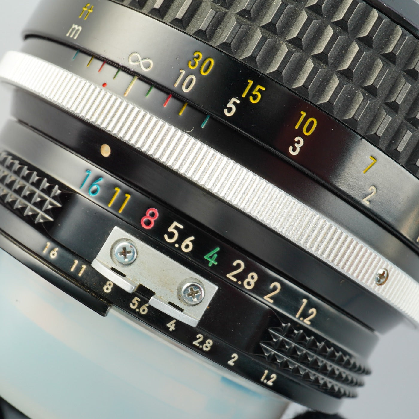 Nikon Ai Nikkor 55mm F/1.2 単焦点レンズ