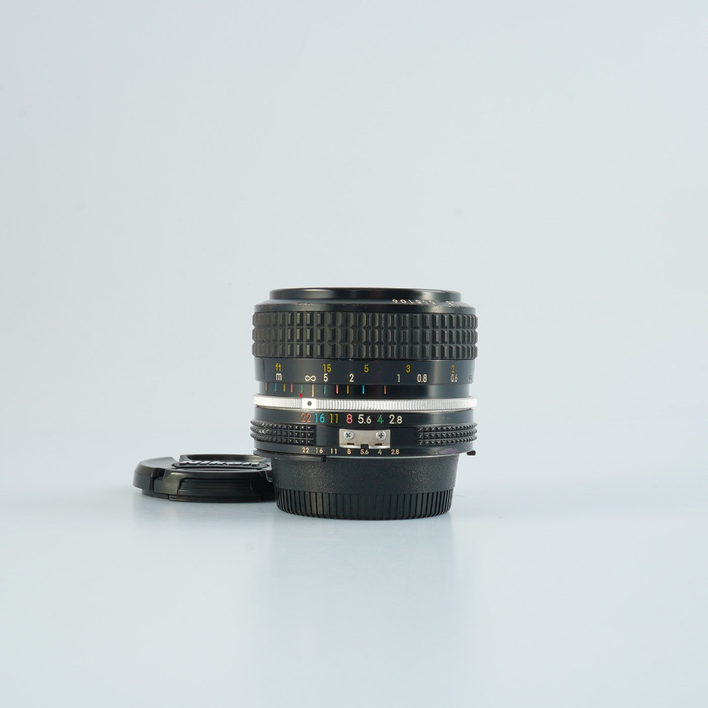 Nikon Ai Nikkor 28mm F/2.8 単焦点レンズ