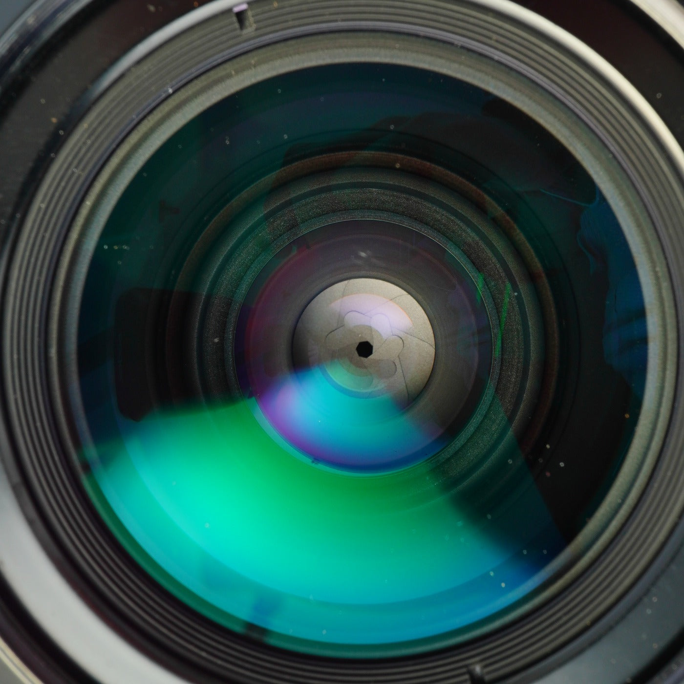 Nikon Ai Nikkor 28mm F/2.8 単焦点レンズ