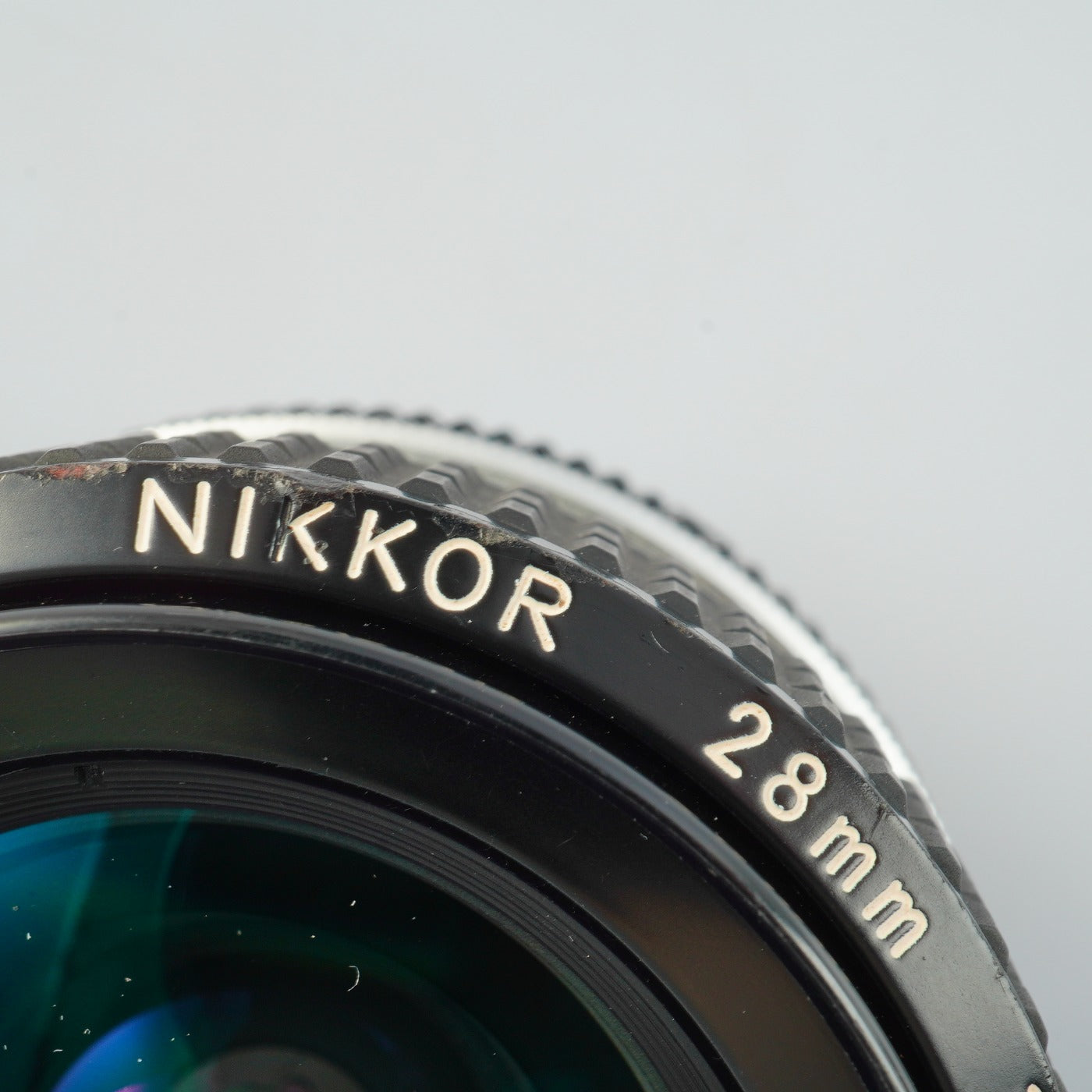 Nikon Ai Nikkor 28mm F/2.8 単焦点レンズ