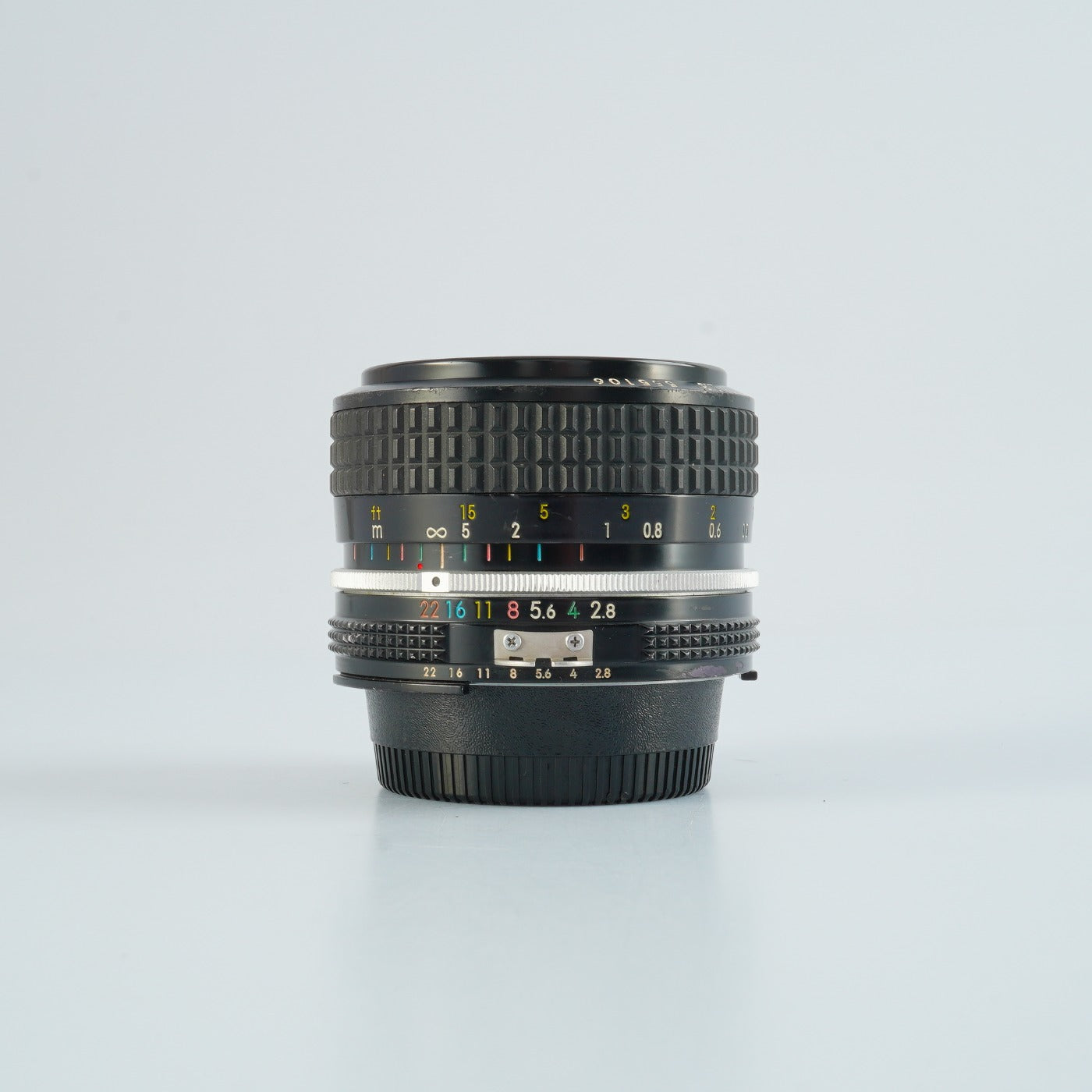 Nikon Ai Nikkor 28mm F/2.8 単焦点レンズ