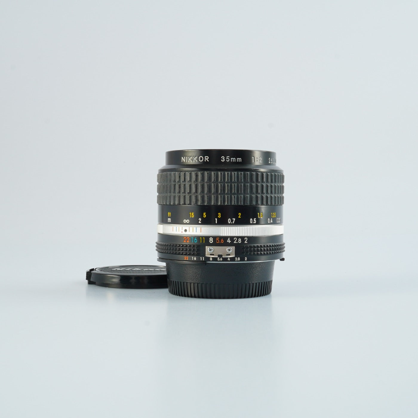 Nikon Ai-S NIKKOR 35mm F/2 単焦点レンズ