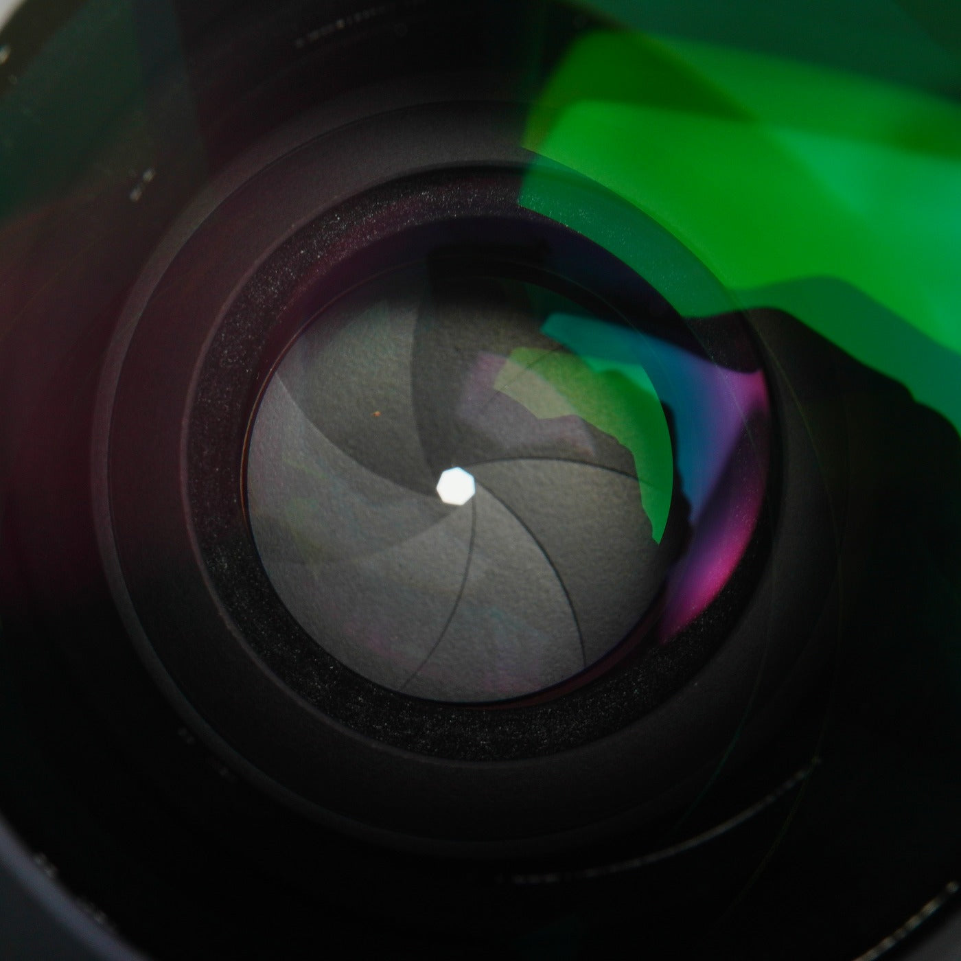 Nikon Ai-S NIKKOR 35mm F/2 単焦点レンズ