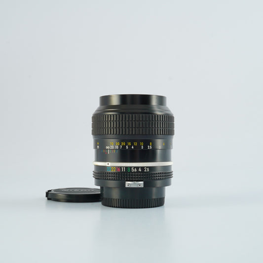 Nikon 非Ai Nikkor 105mm F/2.5 単焦点レンズ
