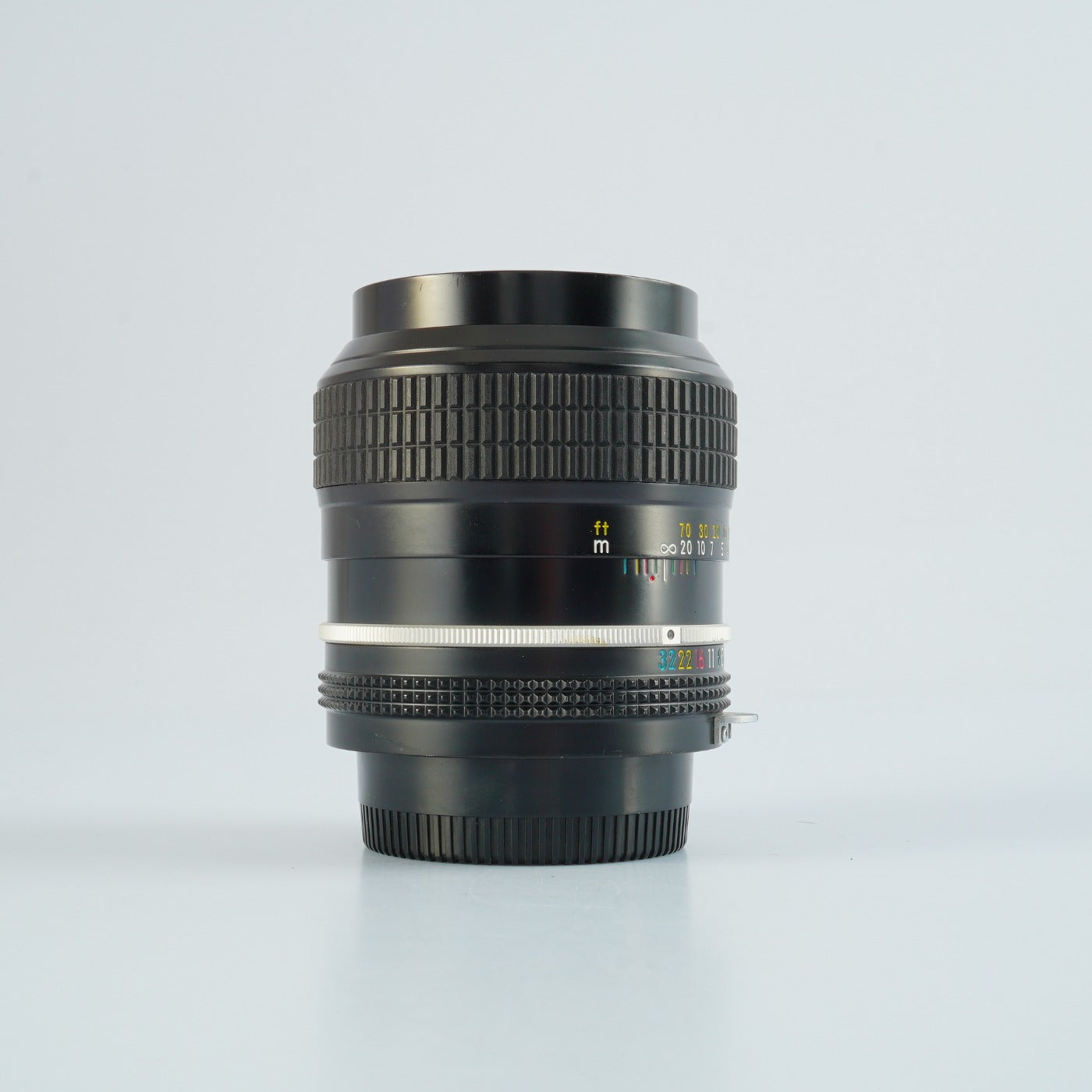 Nikon 非Ai Nikkor 105mm F/2.5 単焦点レンズ