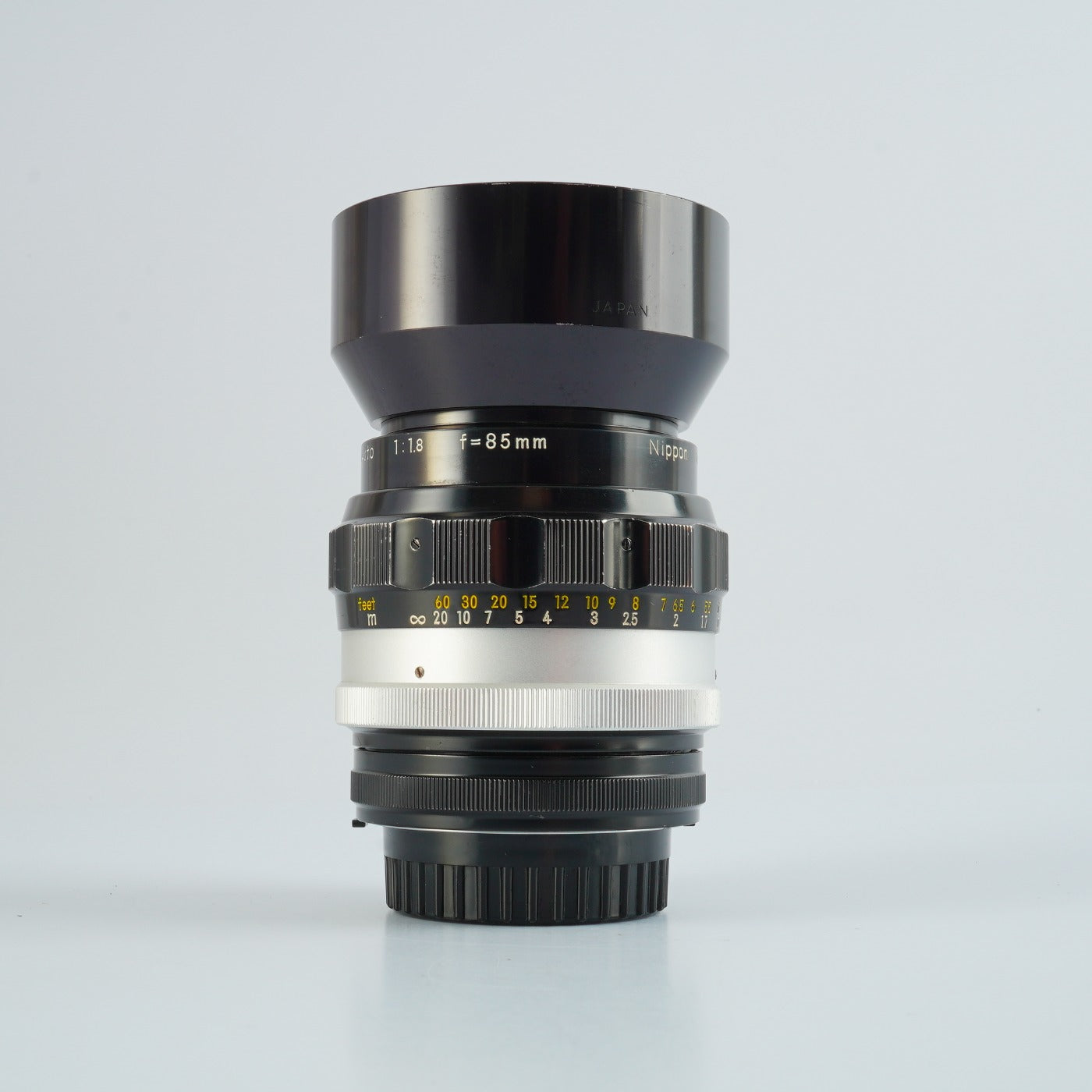 【Overhauled】 Nikon Ai改 Nikkor-H Auto 85mm F/1.8 単焦点レンズ