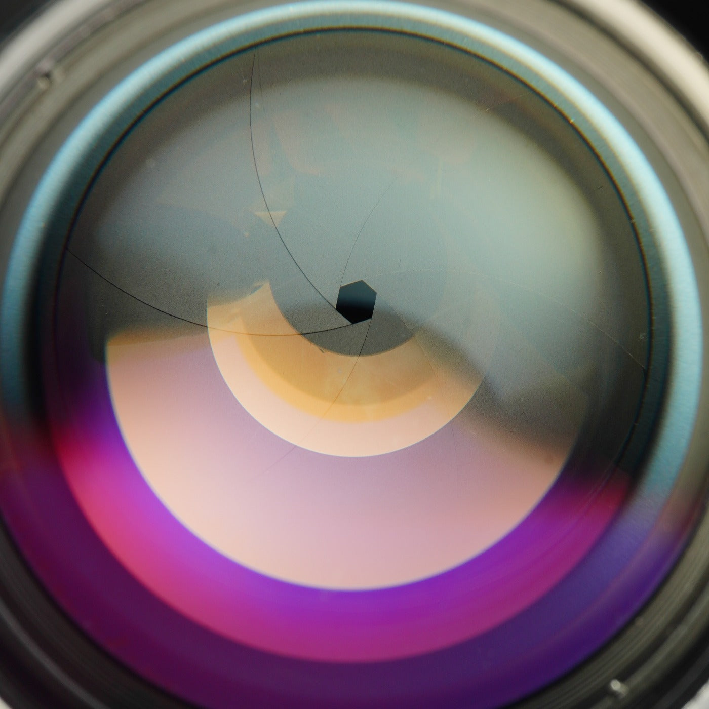 【Overhauled】 Nikon Ai改 Nikkor-H Auto 85mm F/1.8 単焦点レンズ